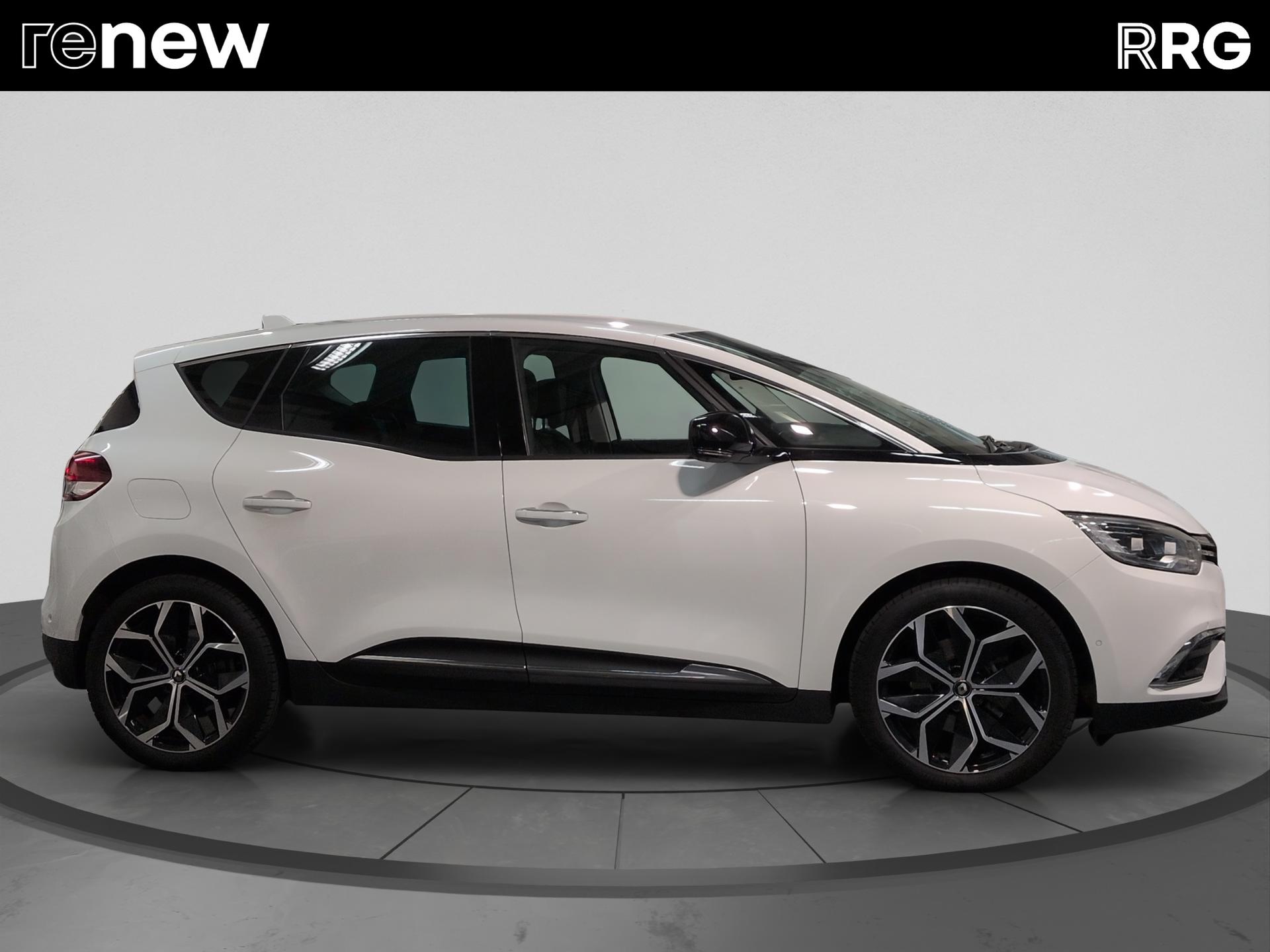 RENAULT Scénic 1.3 16V Turbo Intens-image-1