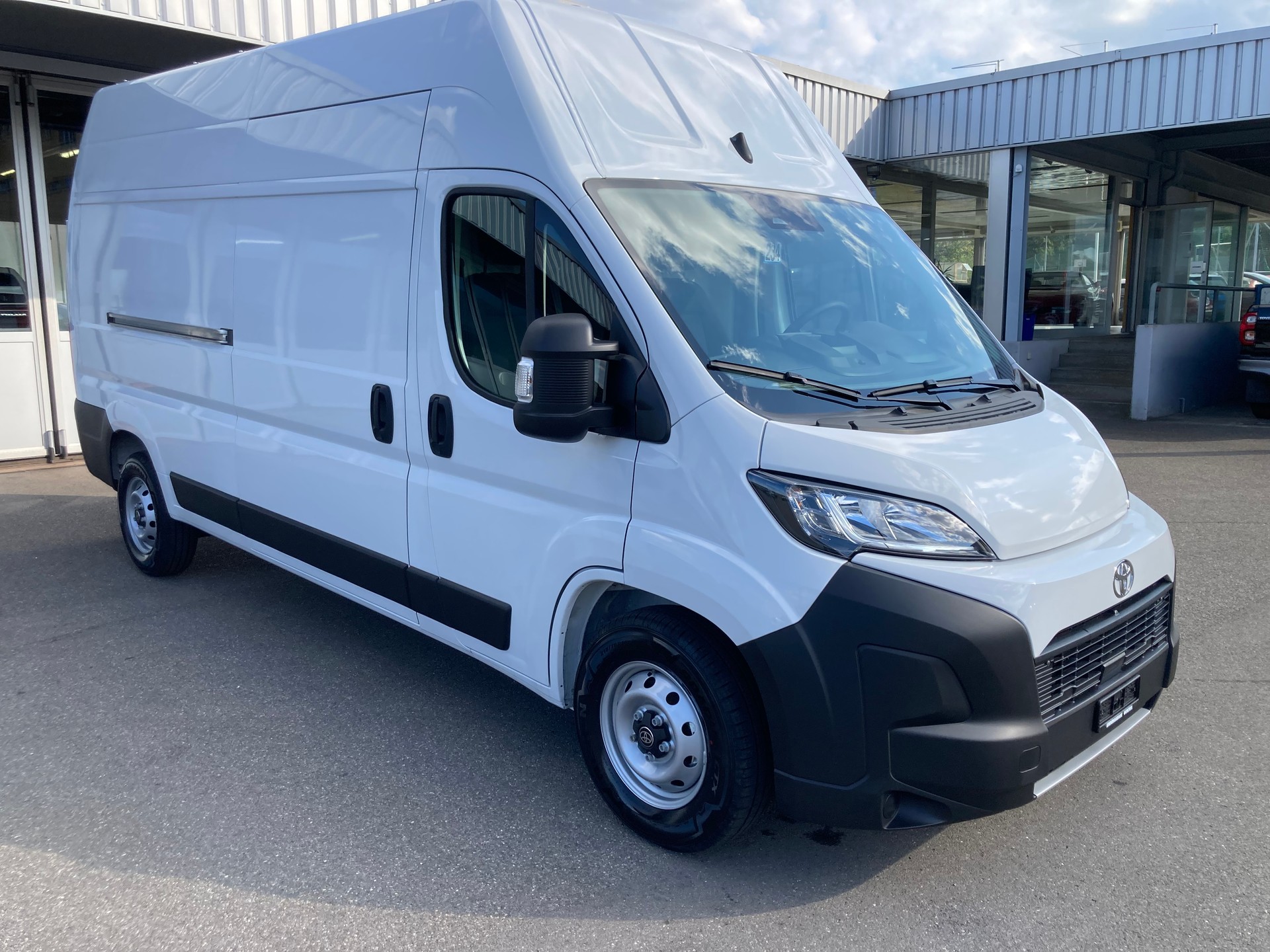 TOYOTA Proace MAX 2.2D Panel Van HD Active 3,5t L3H3-image-2