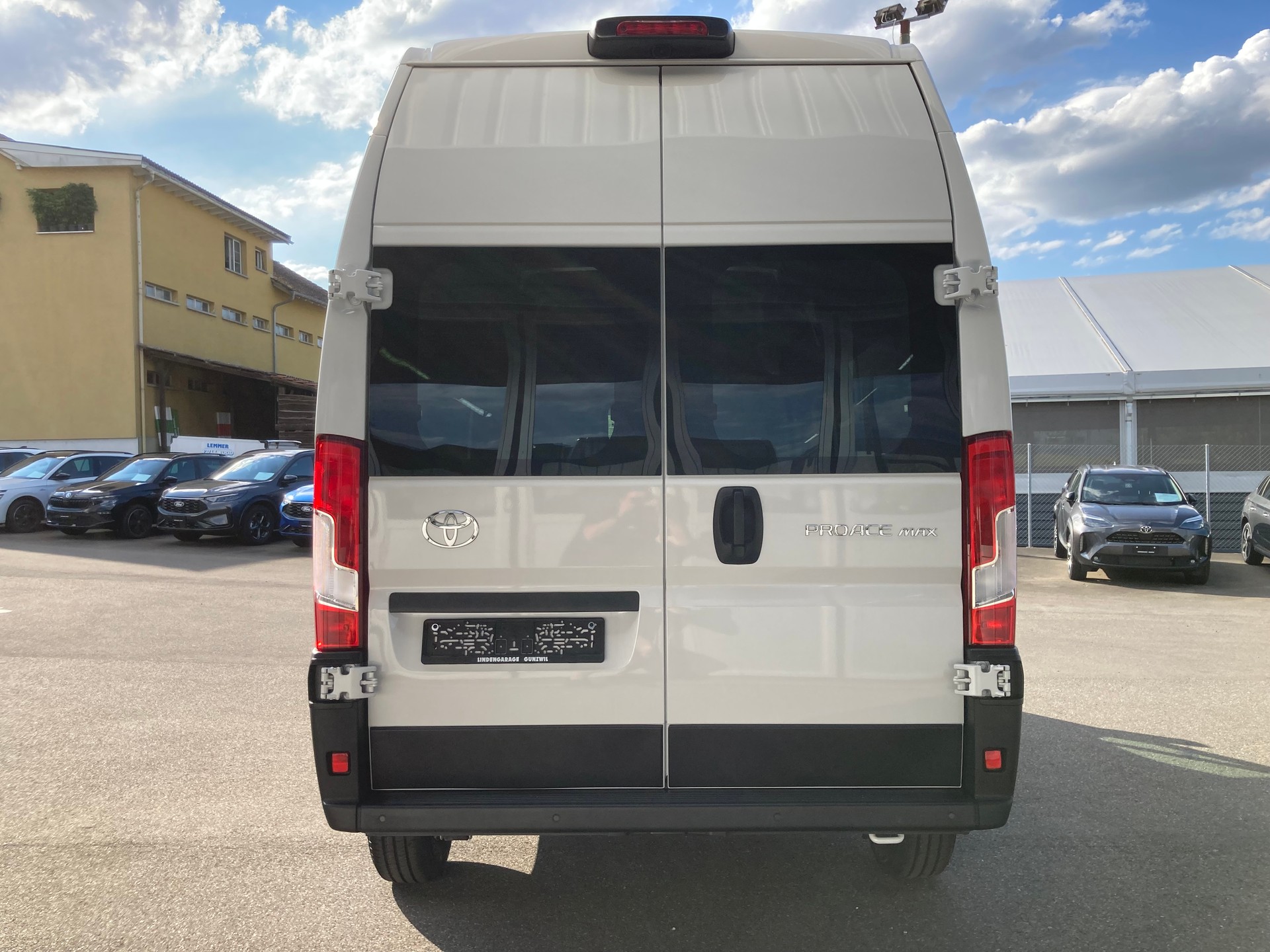 TOYOTA Proace MAX 2.2D Panel Van HD Active 3,5t L3H3-image-5