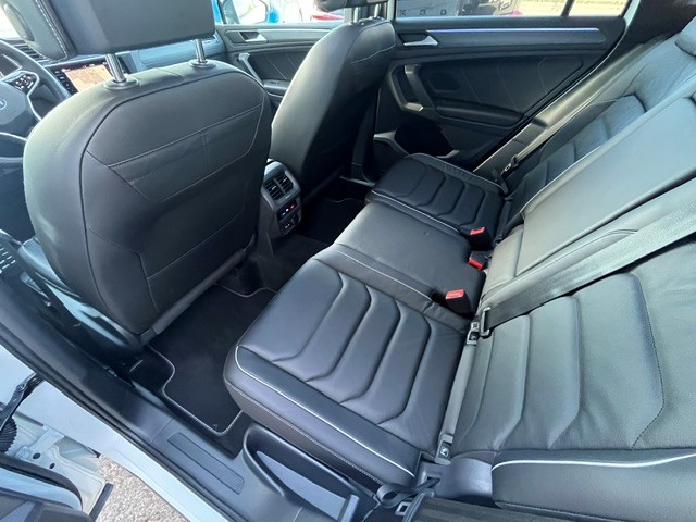 VW 2.0 TDI SCR R-Line DSG (netto)-image-11