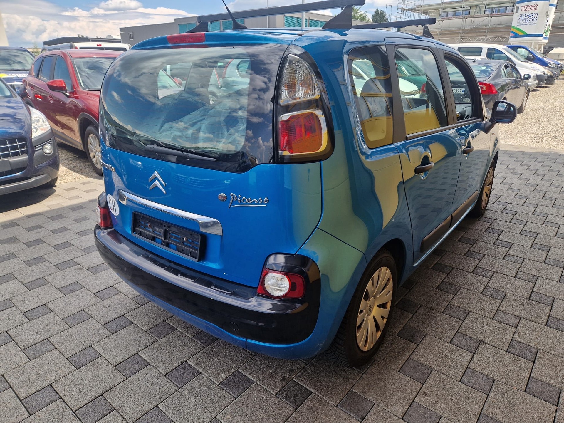 CITROEN C3 Picasso 1.4i 16V Exclusive-image-5