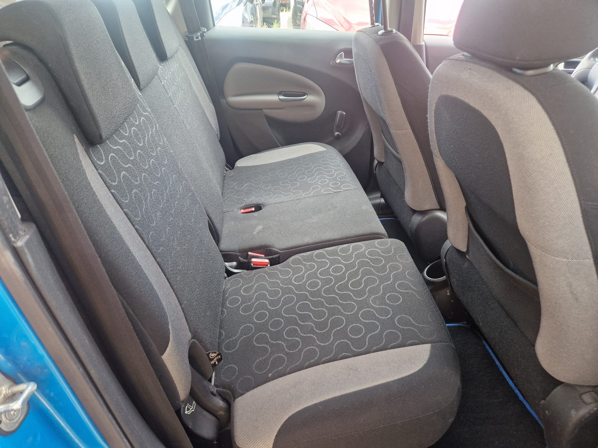 CITROEN C3 Picasso 1.4i 16V Exclusive-image-7