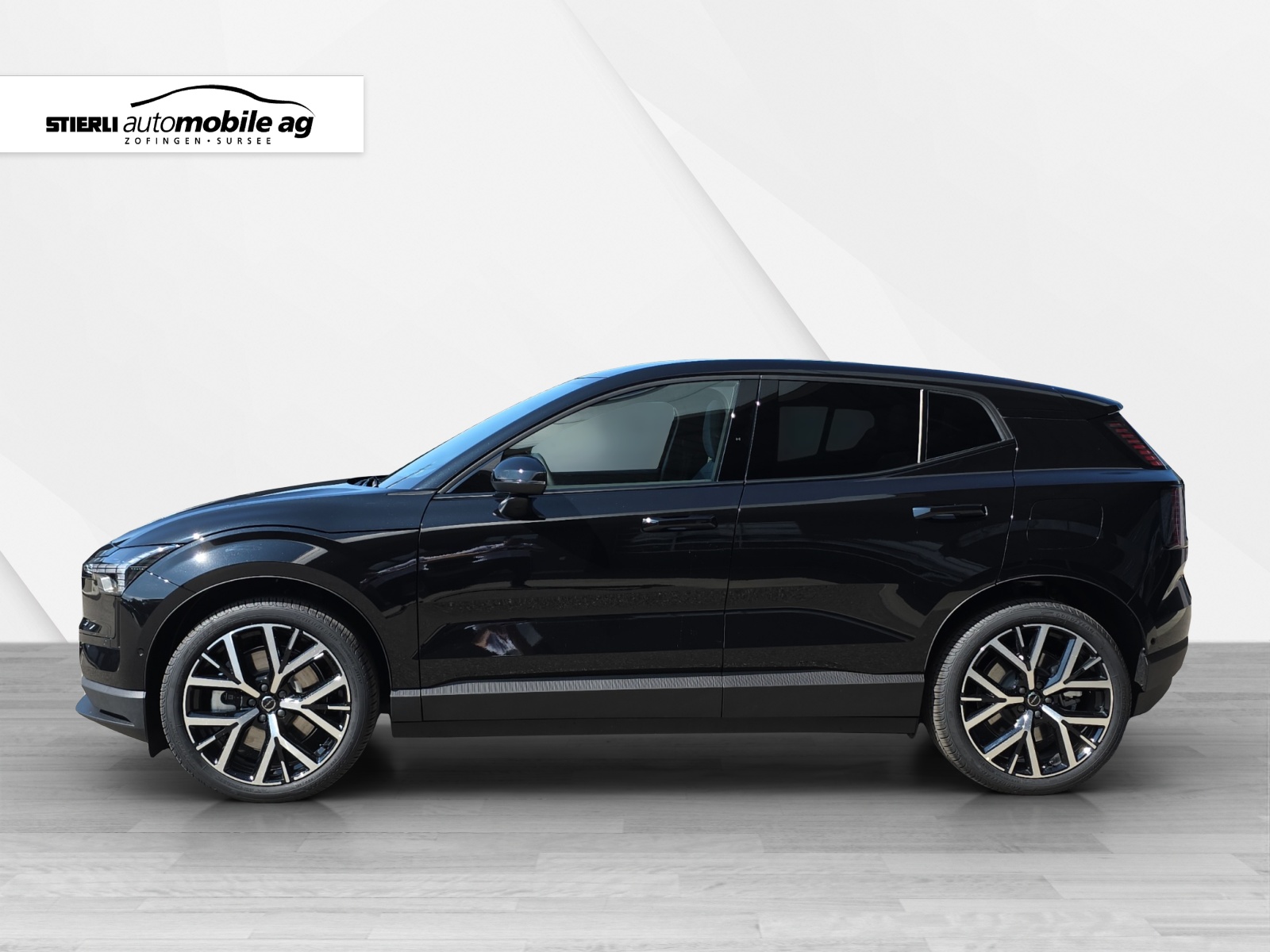 VOLVO EX 30 E60 Twin Ultra Performance Sw. Black Ed. AWD-image-7