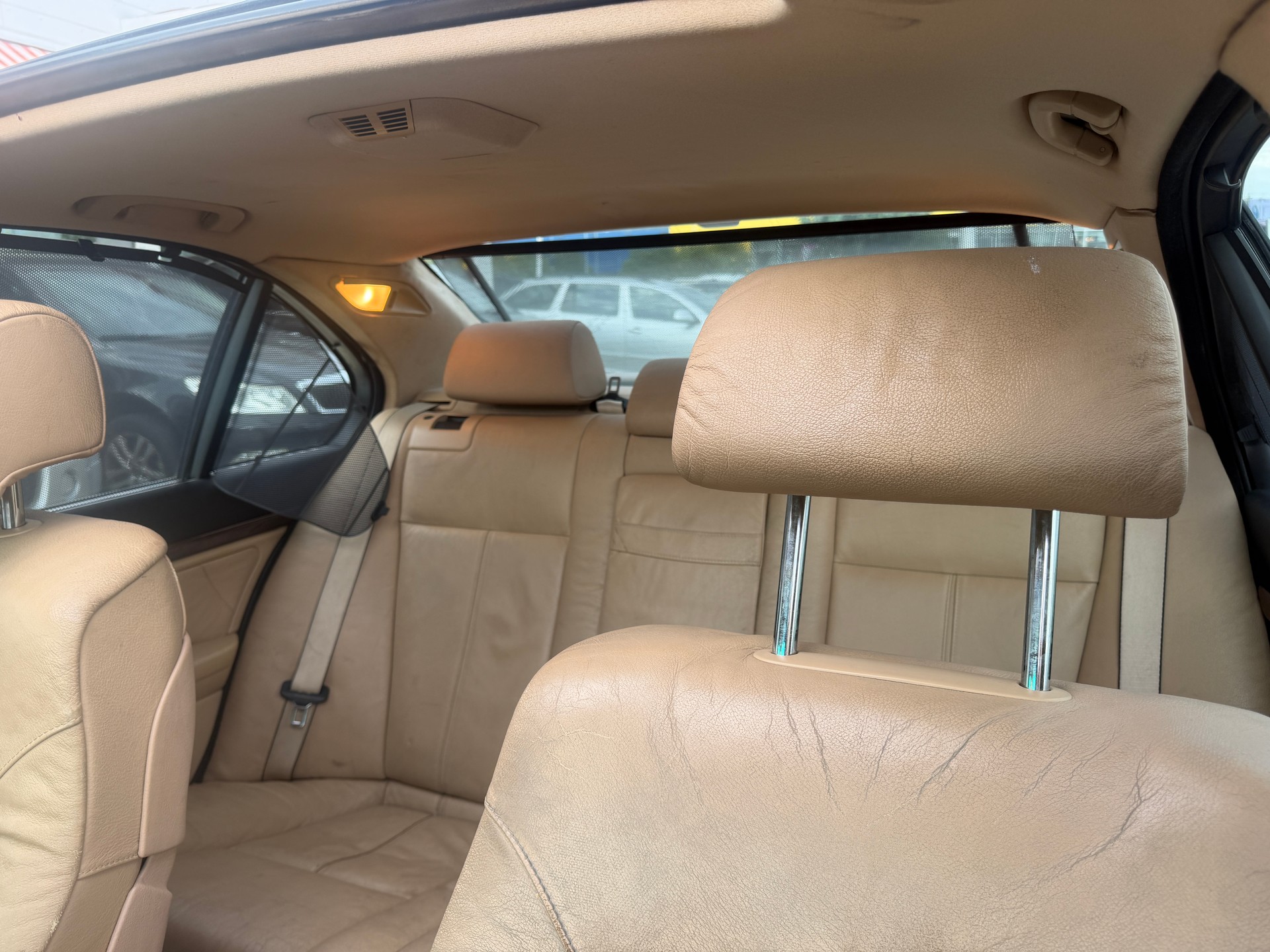 BMW 540i-image-15