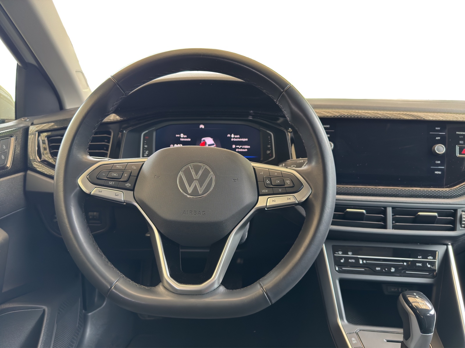 VW Polo 1.0 TSI Life DSG-image-9