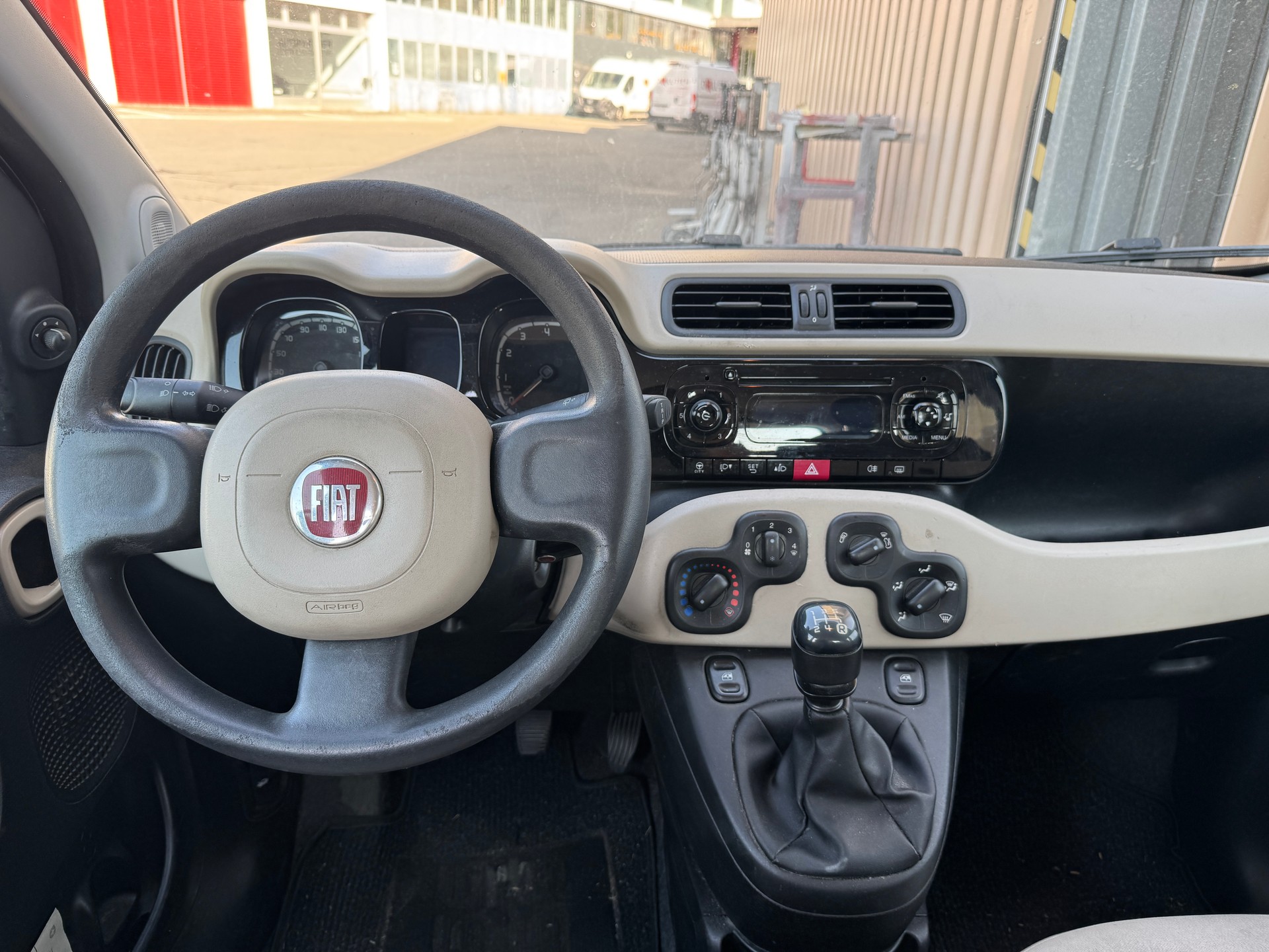 FIAT Panda 1.2 Lounge-image-9