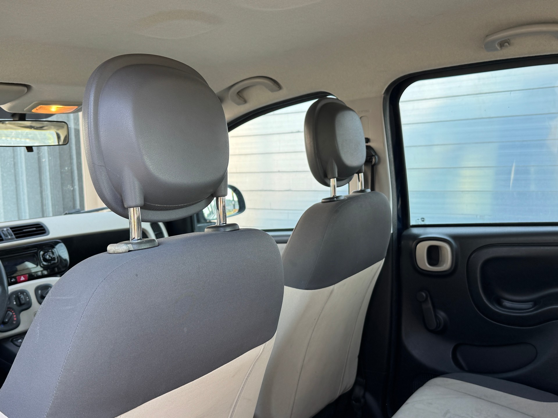 FIAT Panda 1.2 Lounge-image-6