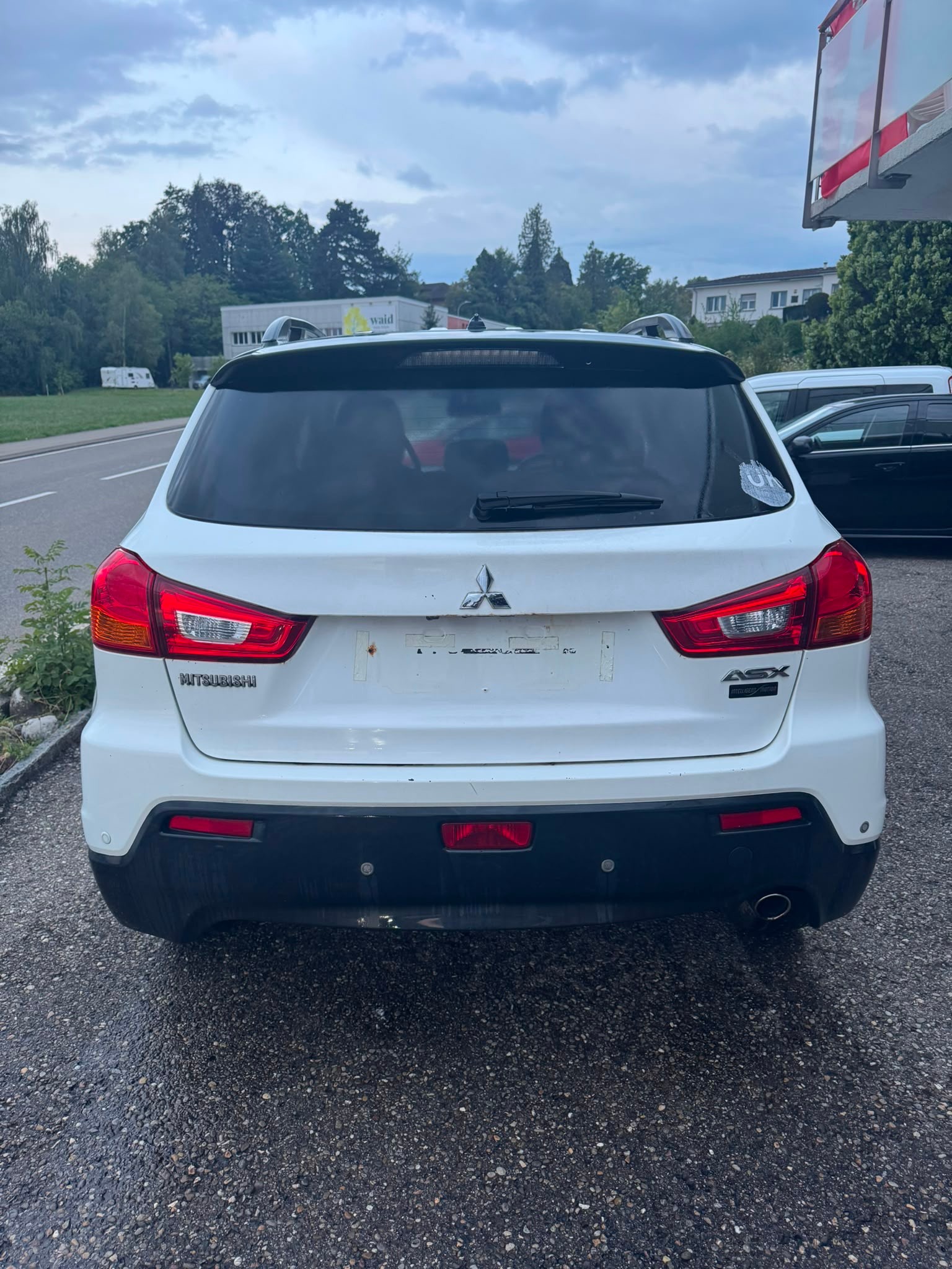 MITSUBISHI ASX 1.8 DID Invite 4WD-image-5