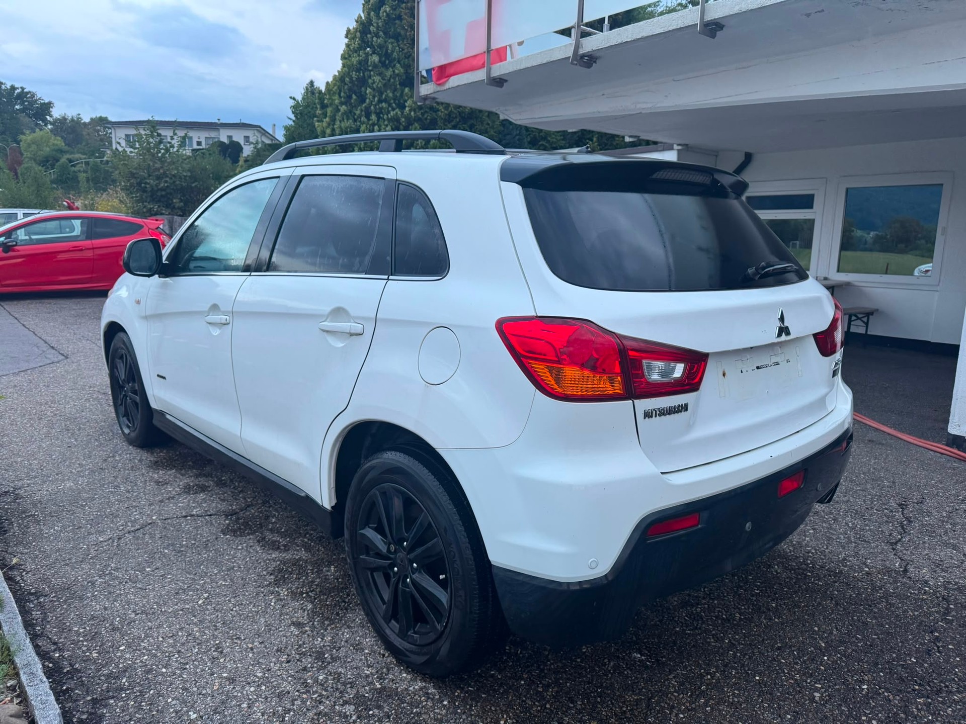MITSUBISHI ASX 1.8 DID Invite 4WD-image-4