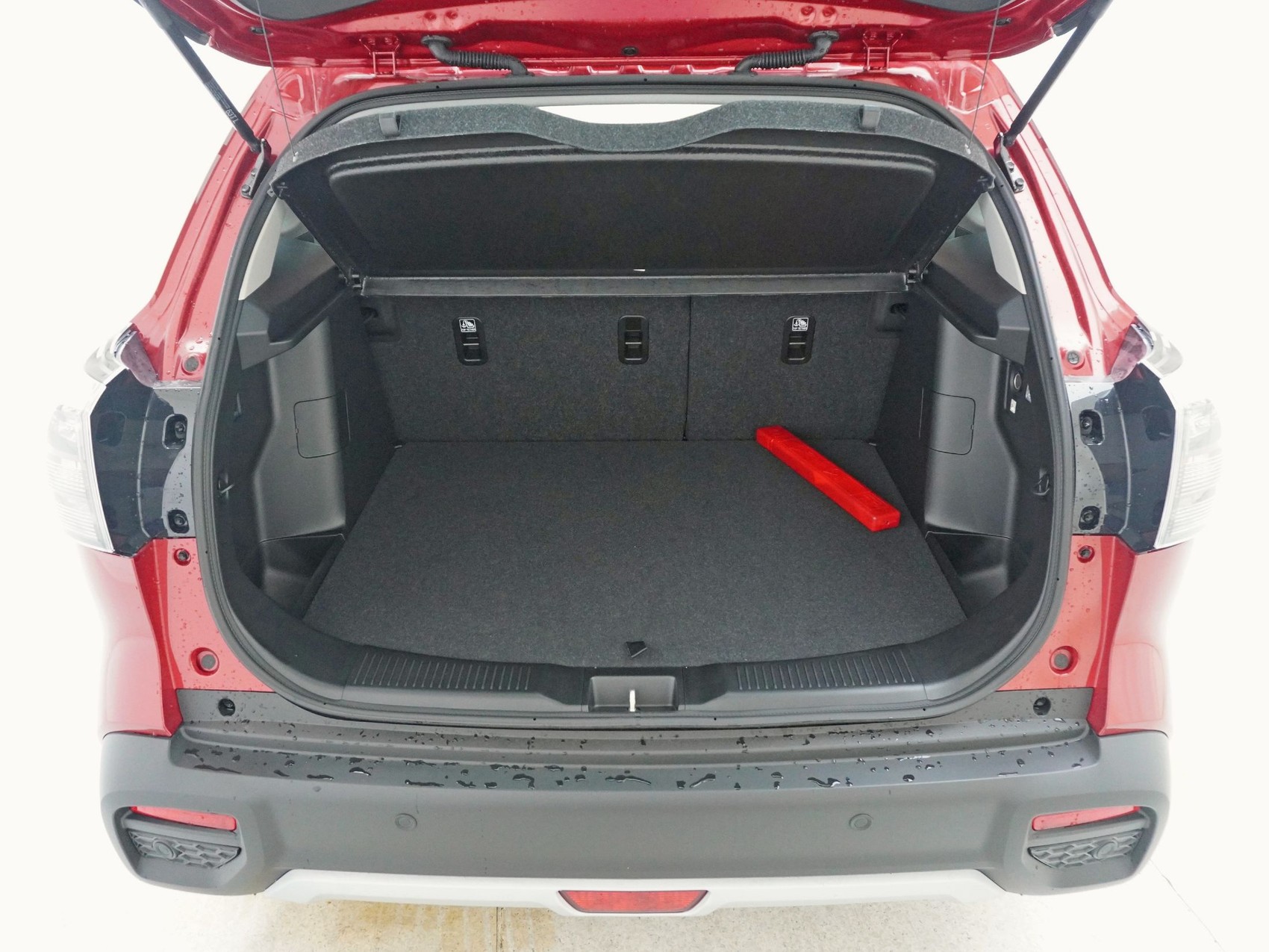 SUZUKI S-Cross 1.4 T Piz Sulai Top Hybrid 4x4-image-17