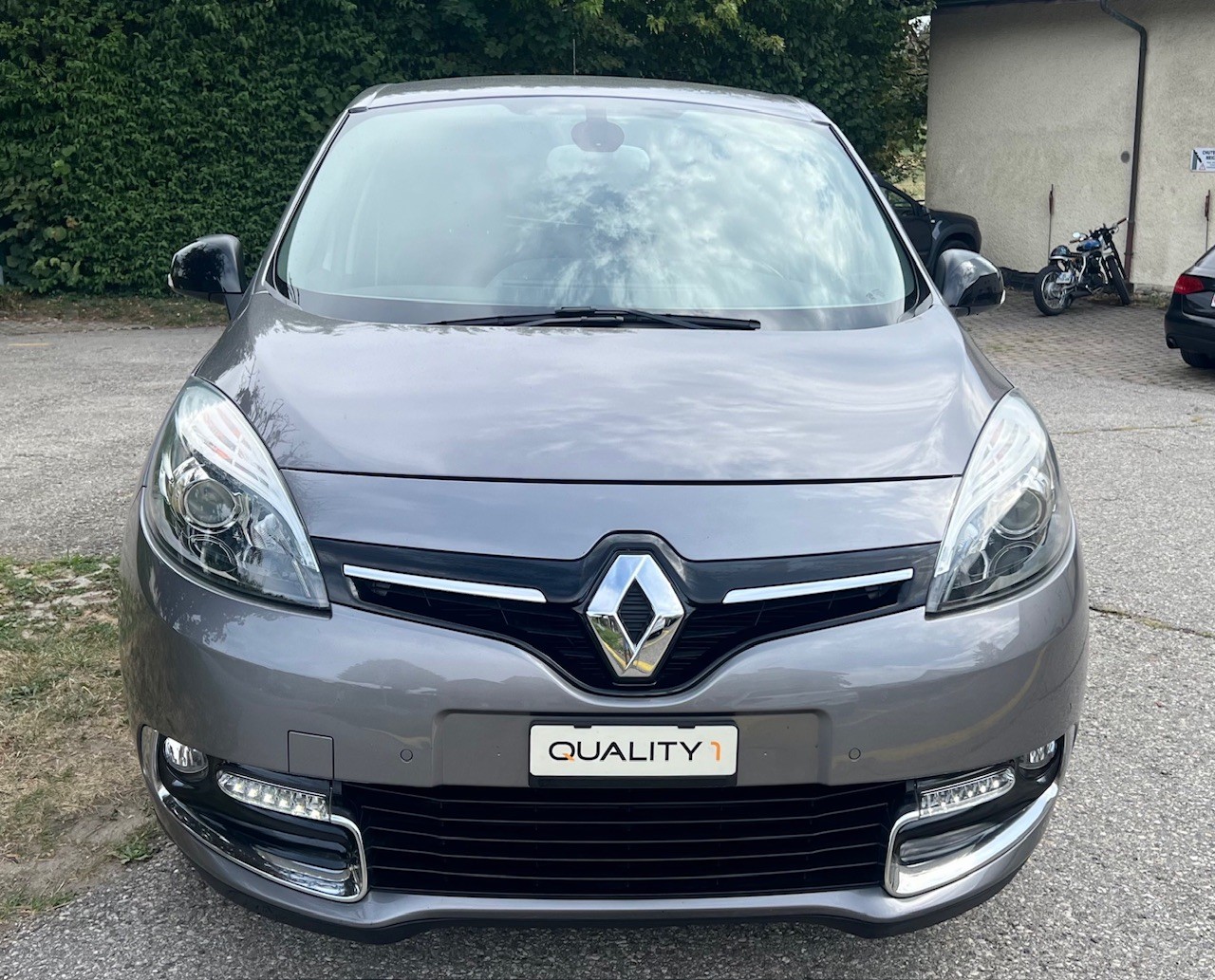 RENAULT Scénic 1.2 16V Turbo Bose-image-2