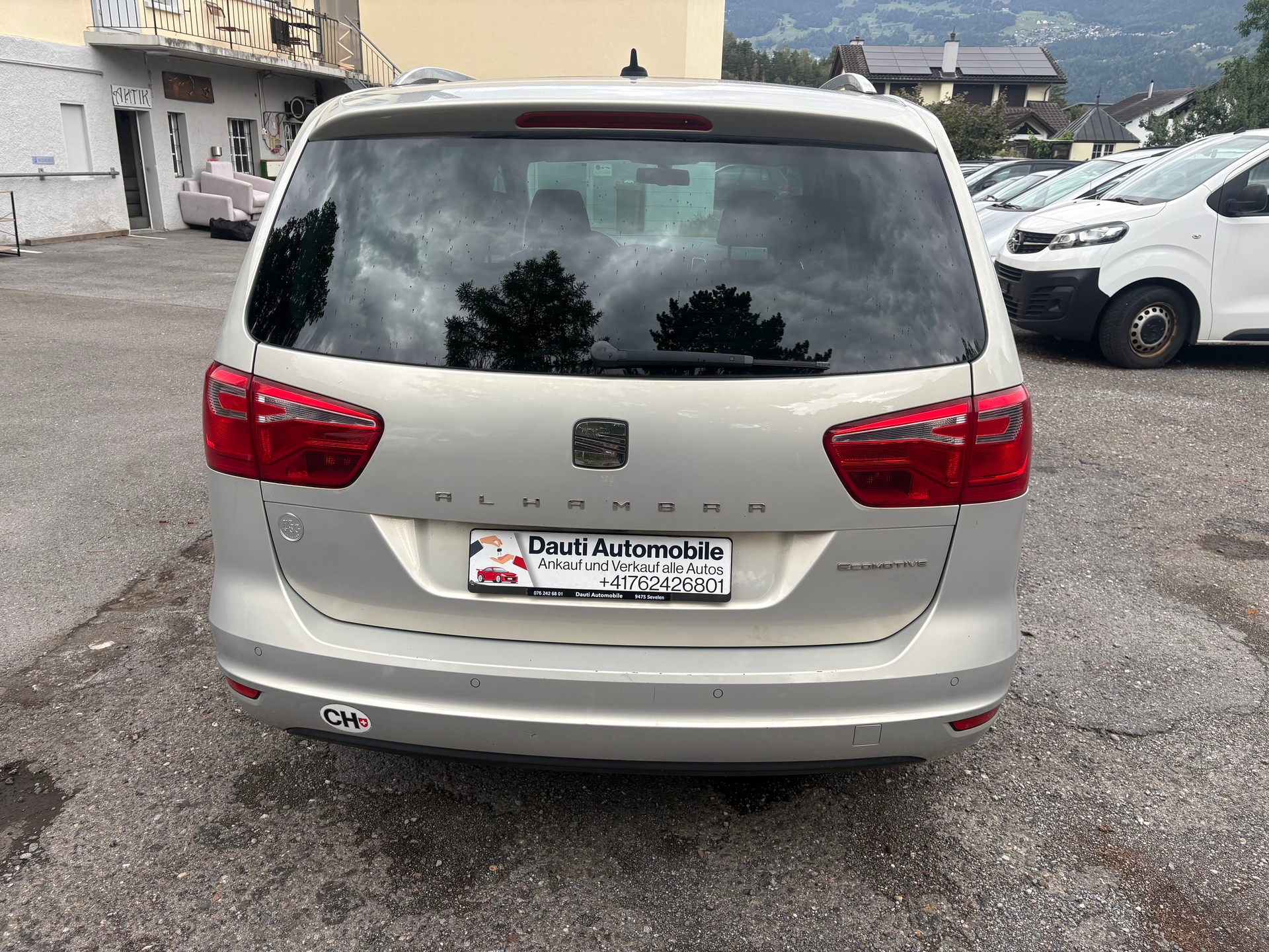 SEAT Alhambra 2.0 TDI Reference Eco DSG-image-4