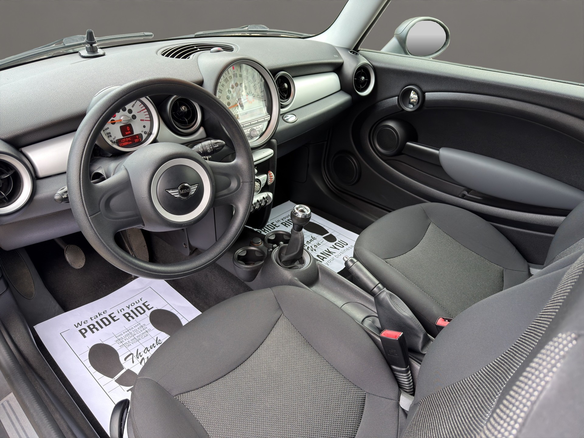 MINI One-image-12