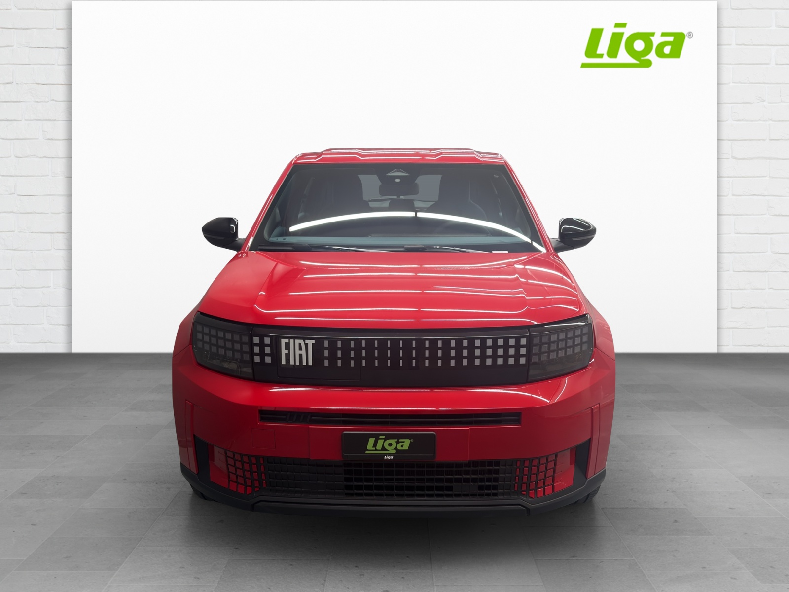 FIAT Grande Panda Red BEV-showroom-element-1