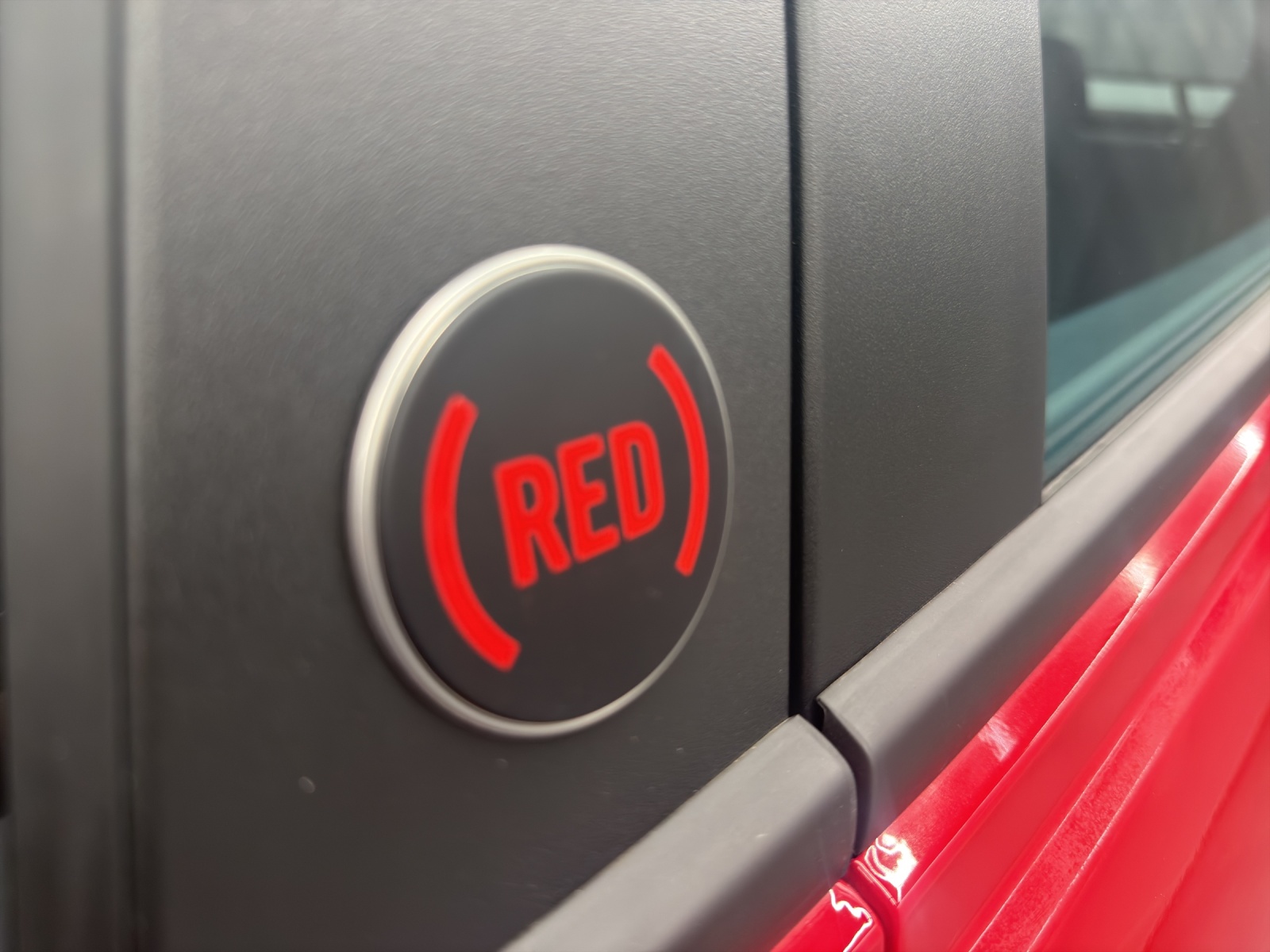 FIAT Grande Panda Red BEV-image-14