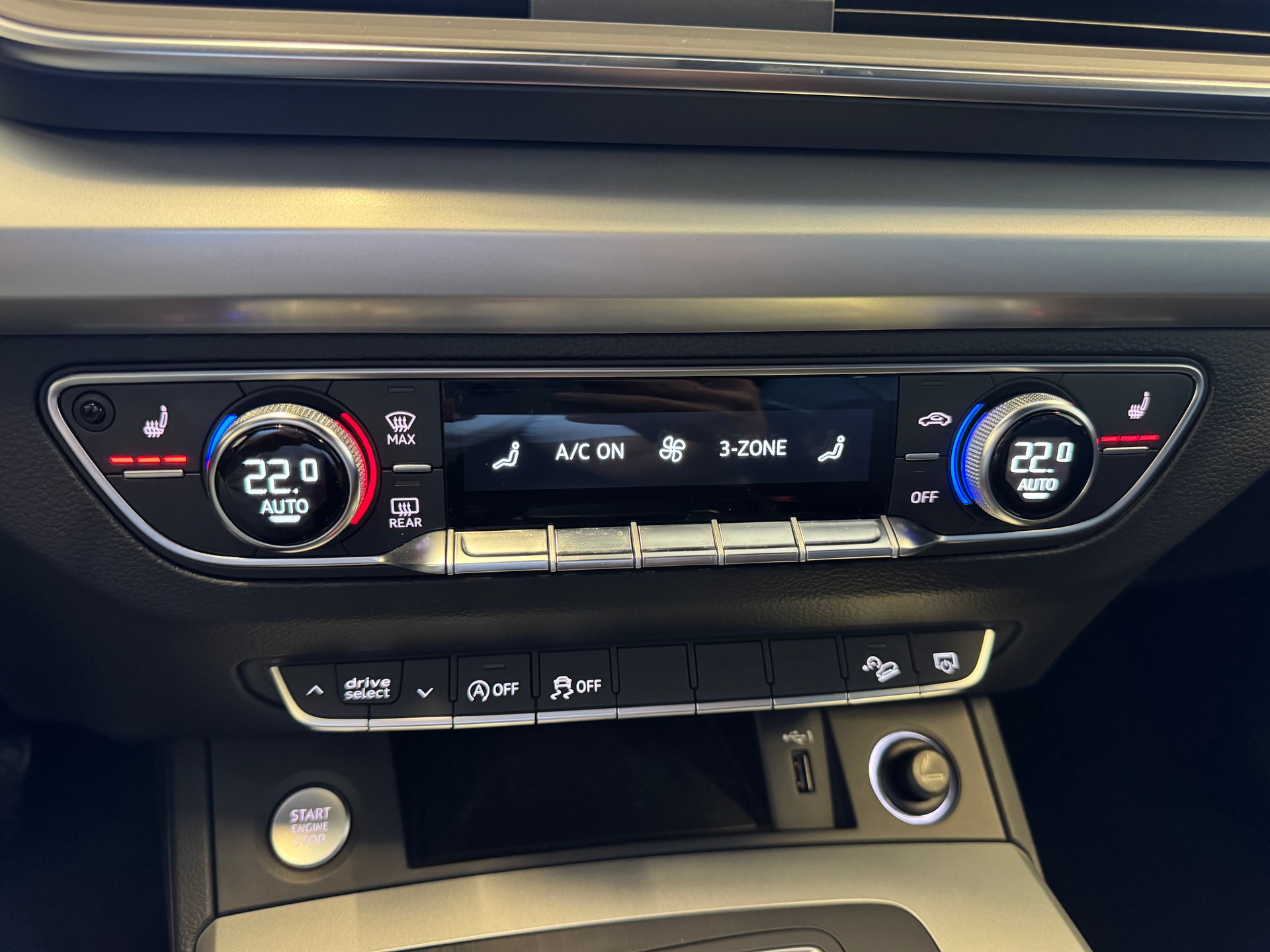 AUDI Q5 50 TDI quattro tiptronic-image-17