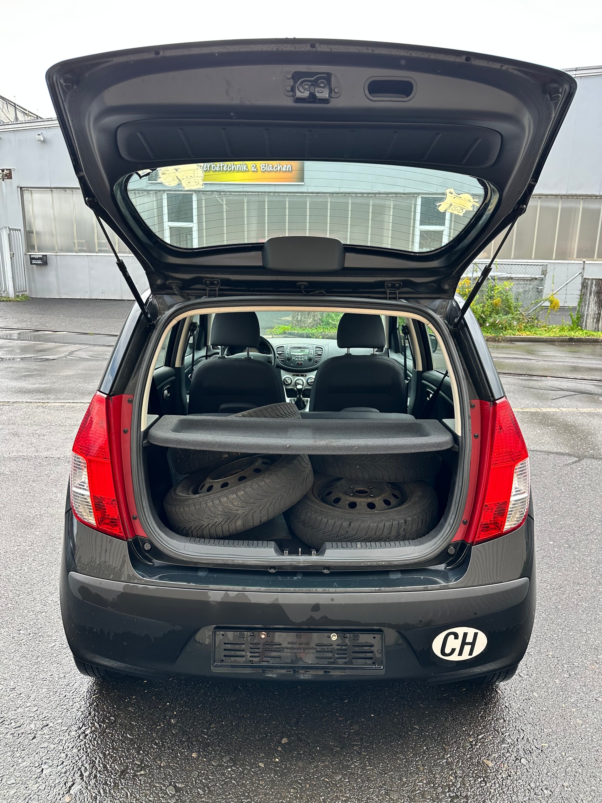 HYUNDAI i10 1.2 Style-image-8