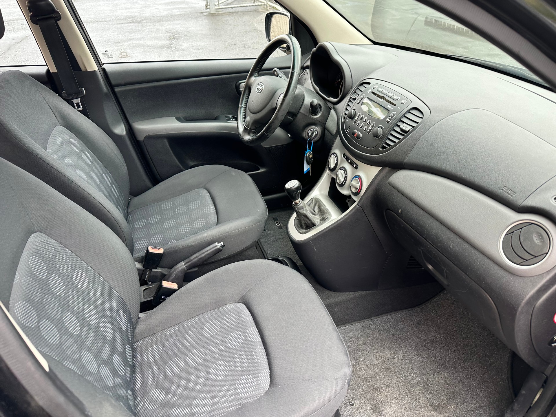 HYUNDAI i10 1.2 Style-image-15