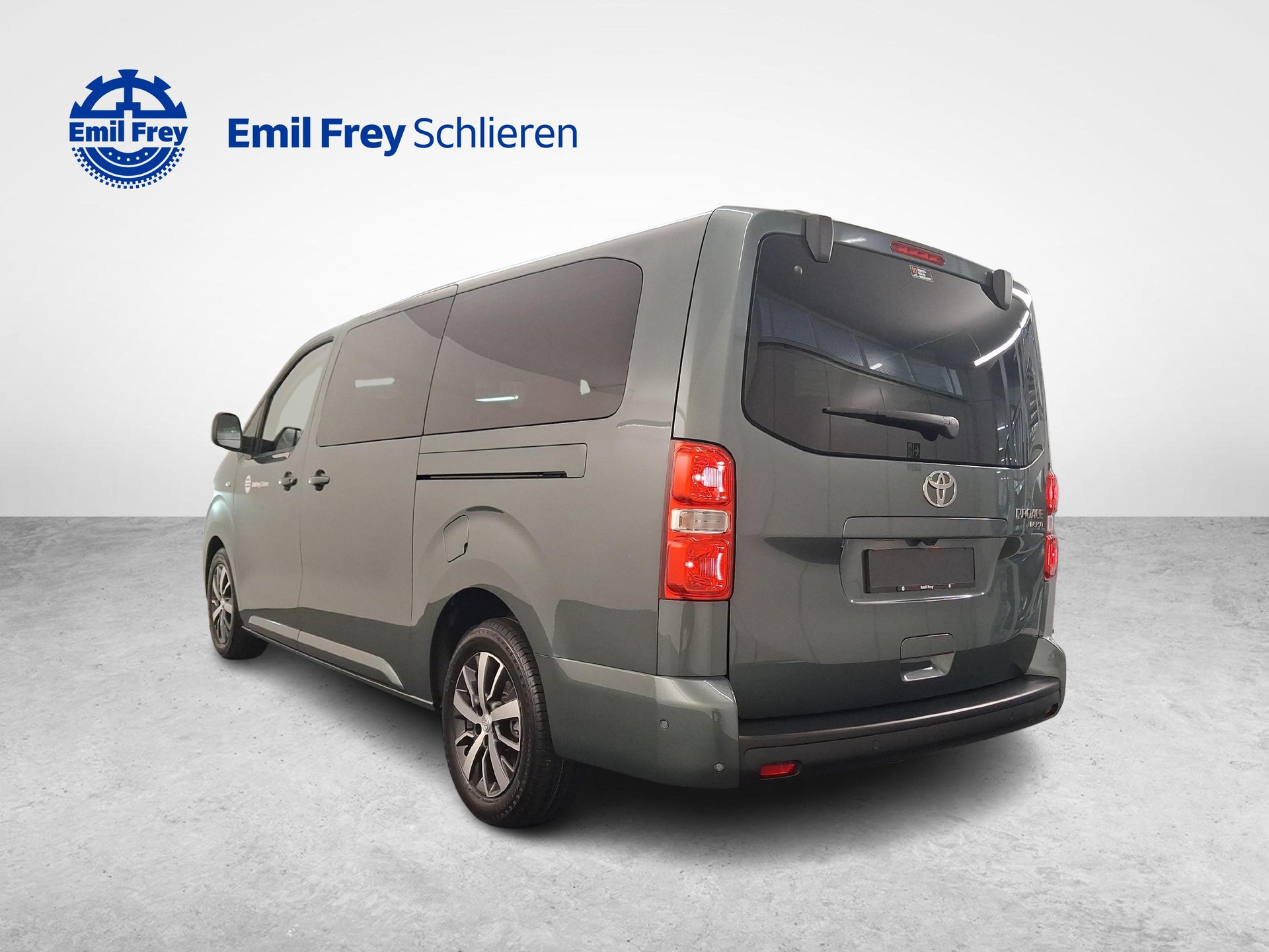 TOYOTA PROACE Verso L2 2.2 D Trend-image-2