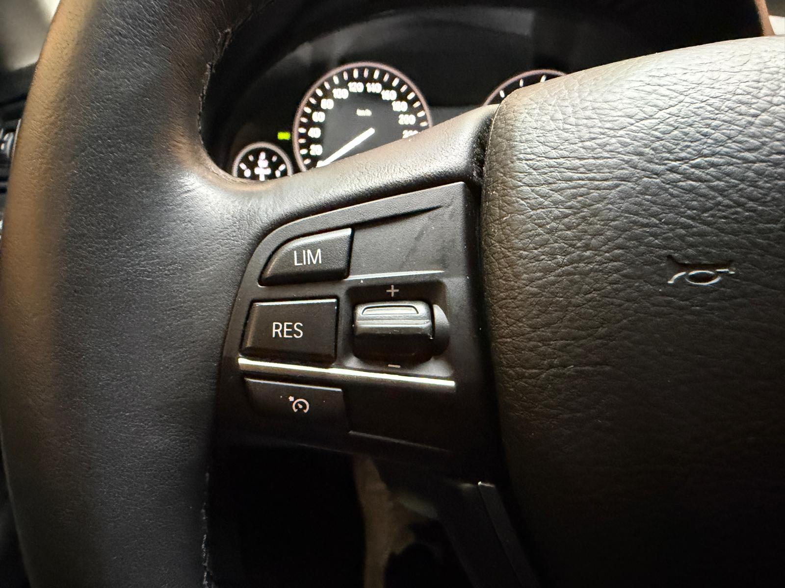 BMW 520d xDrive-image-25