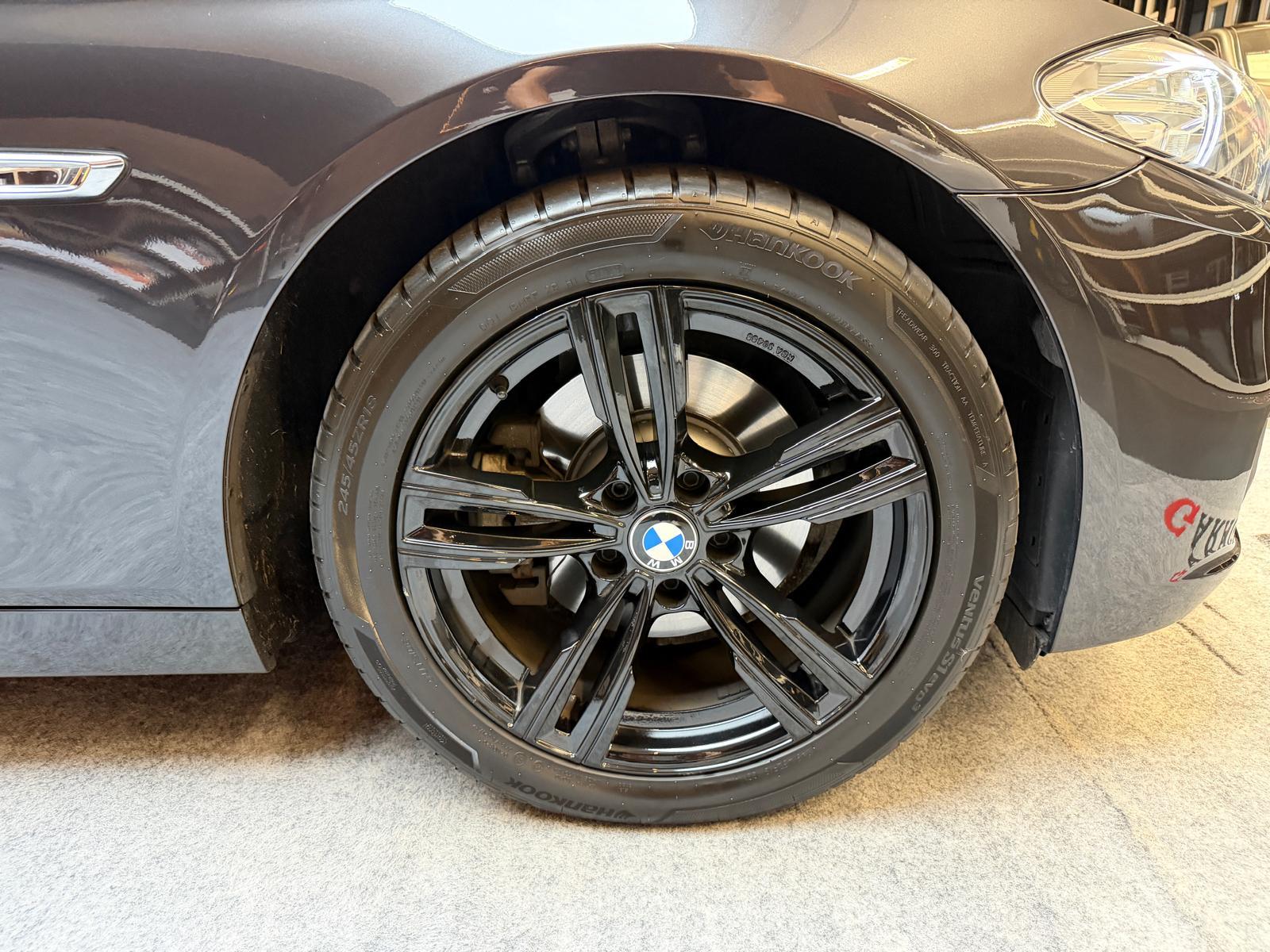 BMW 520d xDrive-image-9