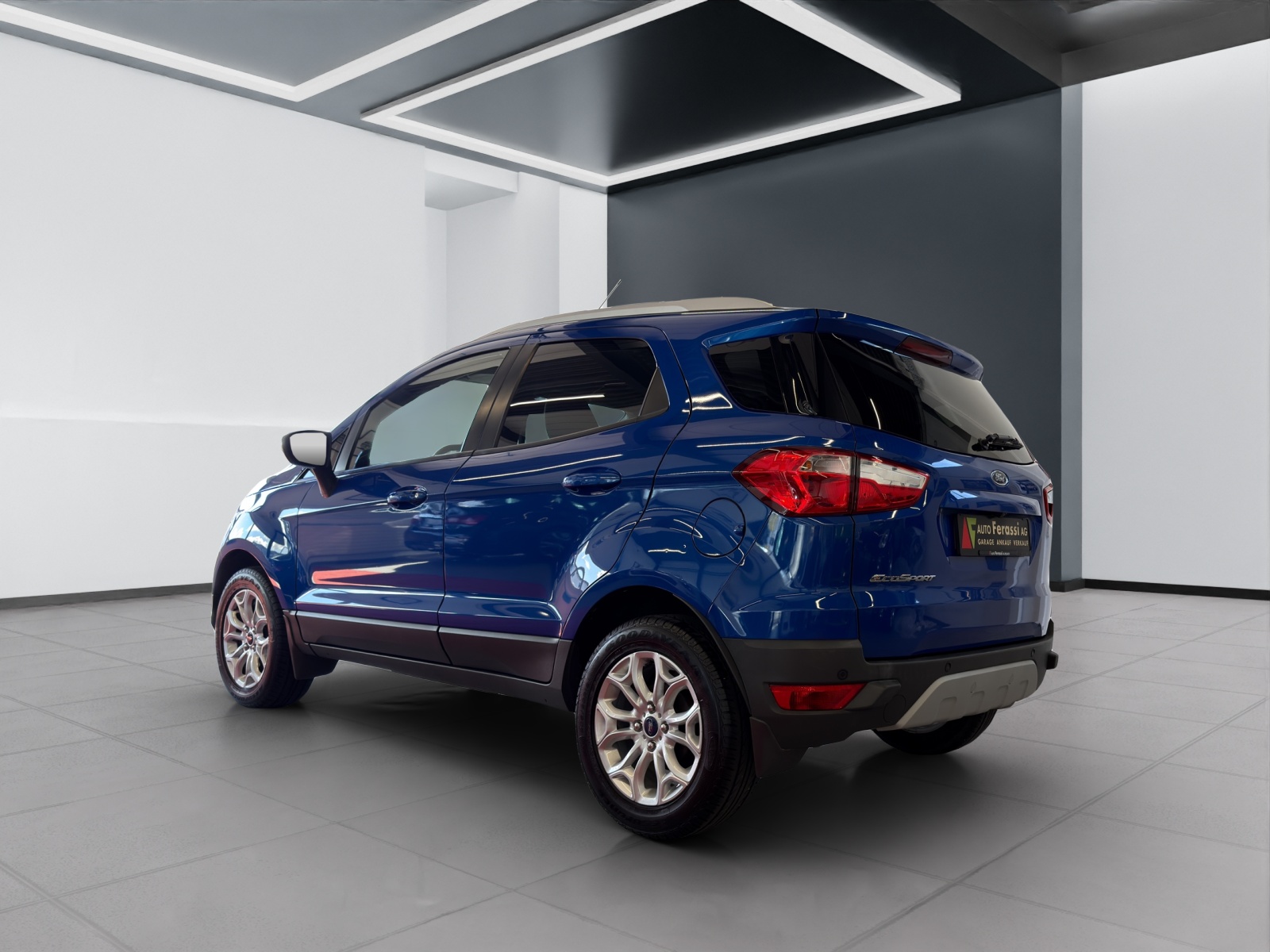 FORD EcoSport 1.5 Titanium PowerShift-image-3
