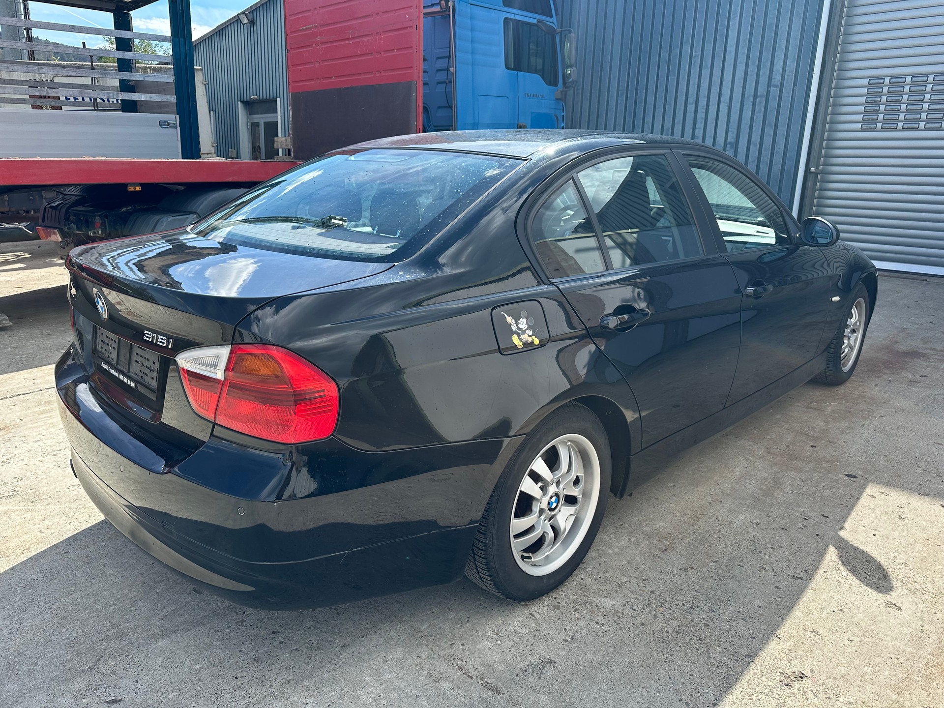 BMW 318i Access Steptronic-image-3
