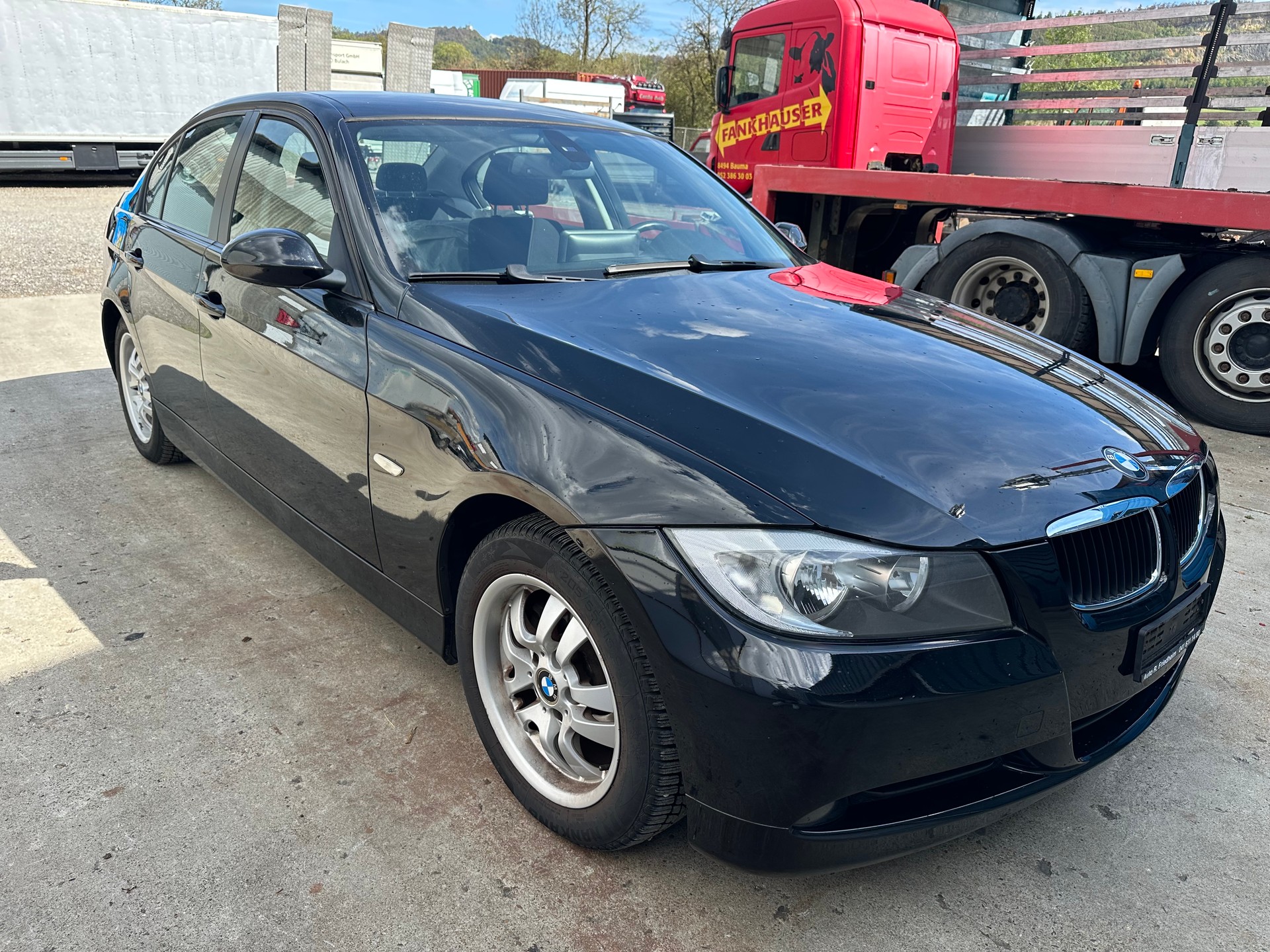 BMW 318i Access Steptronic-image-1