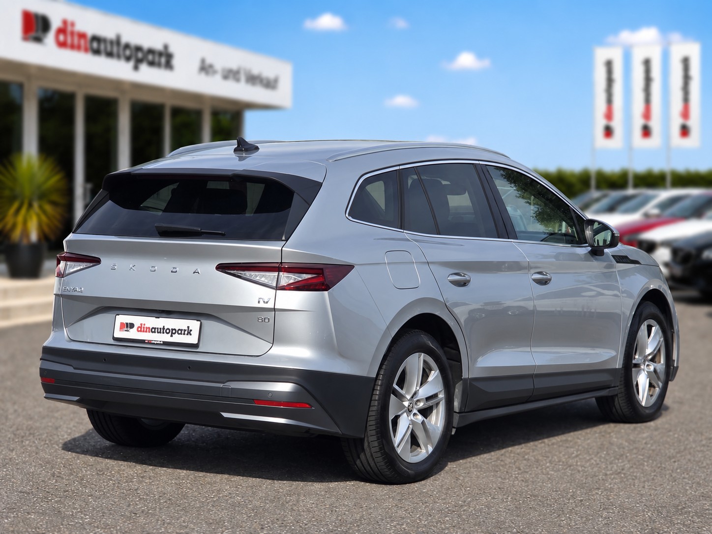 SKODA Enyaq iV 80 * CH-Fahrzeug * Top Zustand *-showroom-element-3