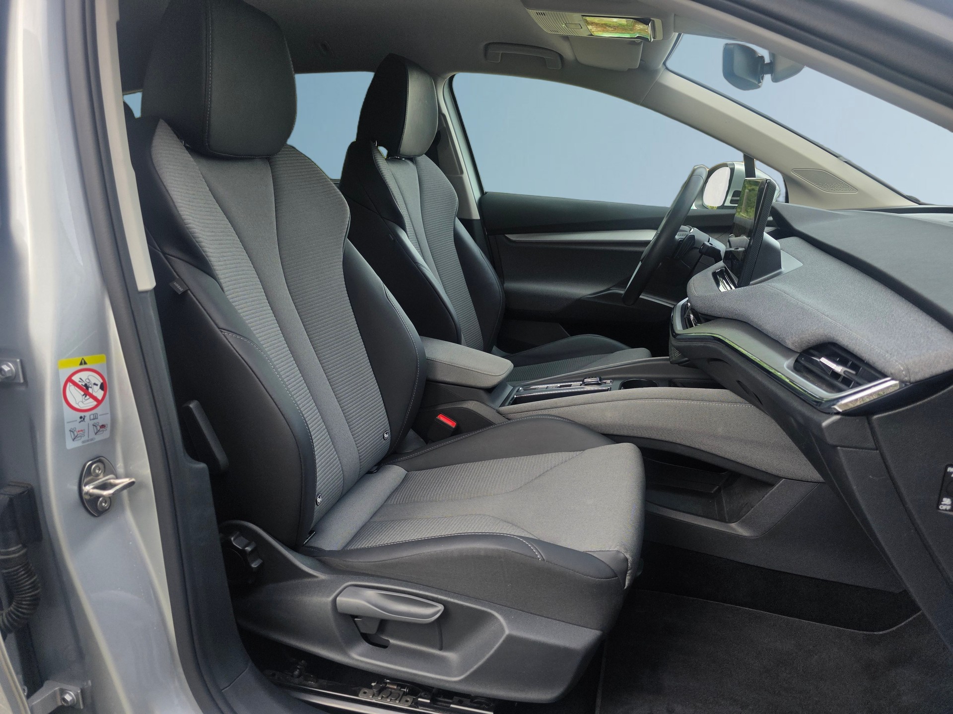 SKODA Enyaq iV 80 * CH-Fahrzeug * Top Zustand *-image-14