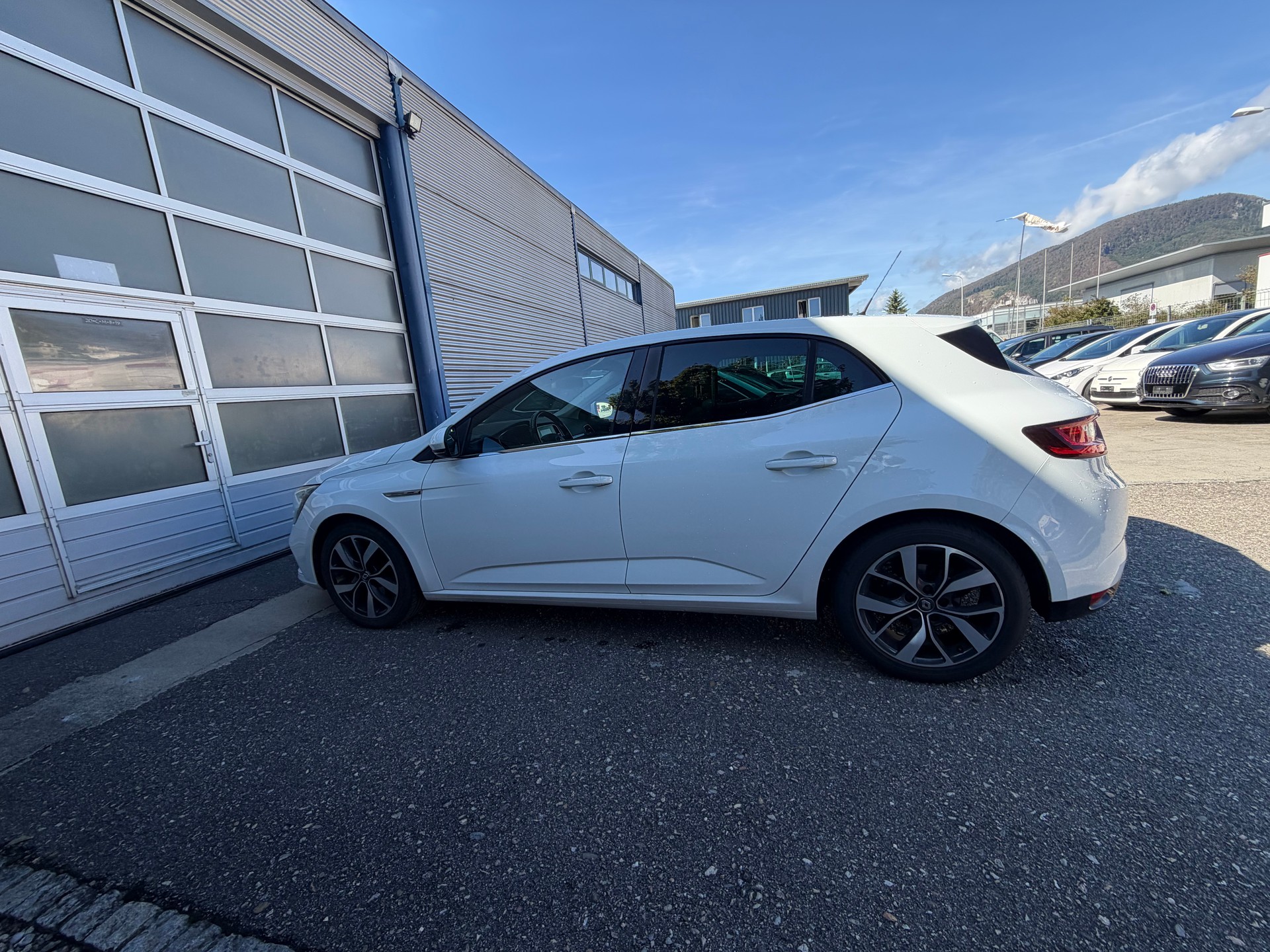 RENAULT Mégane 1.2 16V Turbo Bose-image-6