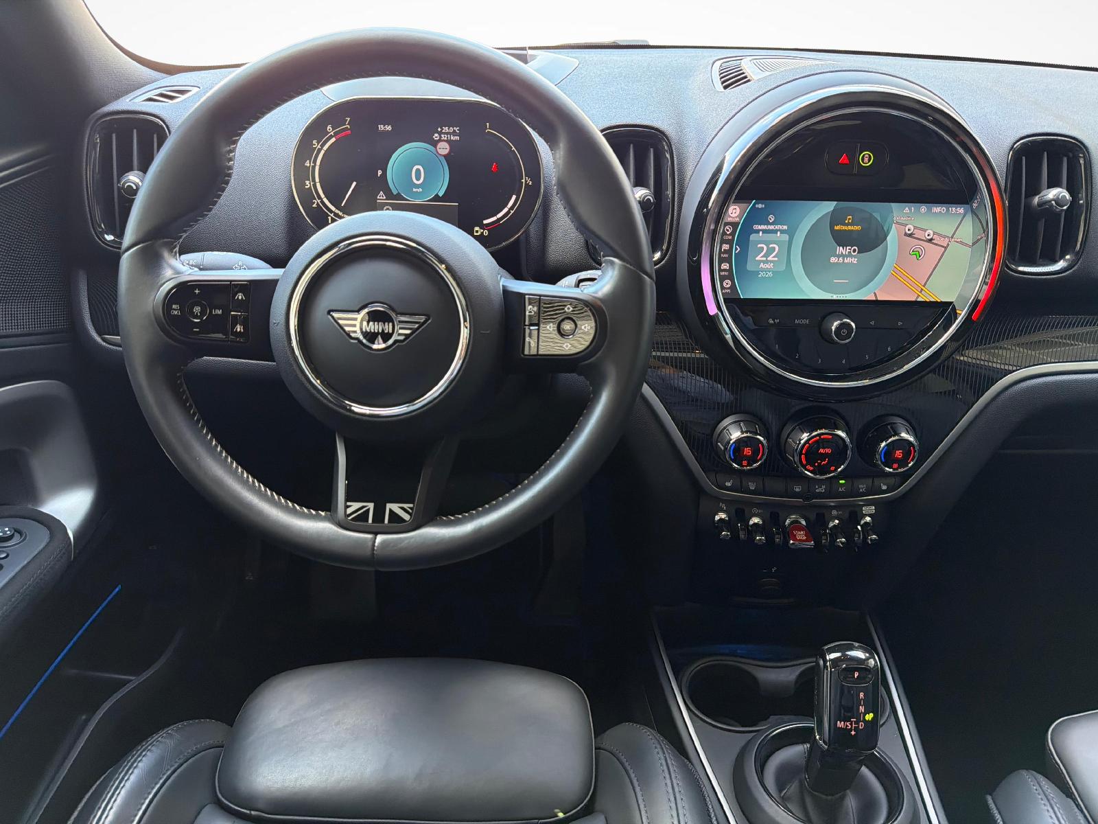 MINI Countryman F60 2.0i Cooper S ALL4-image-13