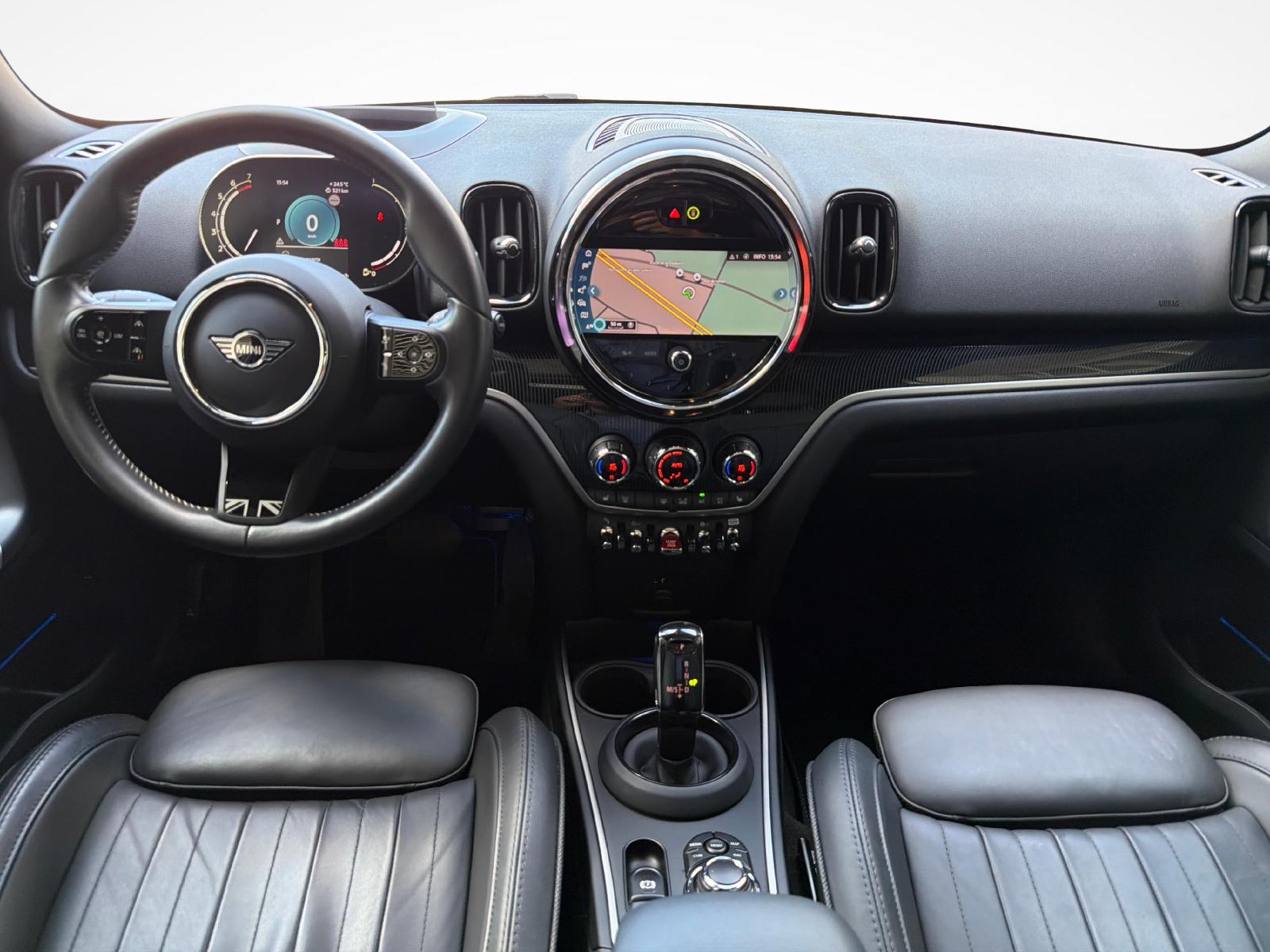 MINI Countryman F60 2.0i Cooper S ALL4-image-12