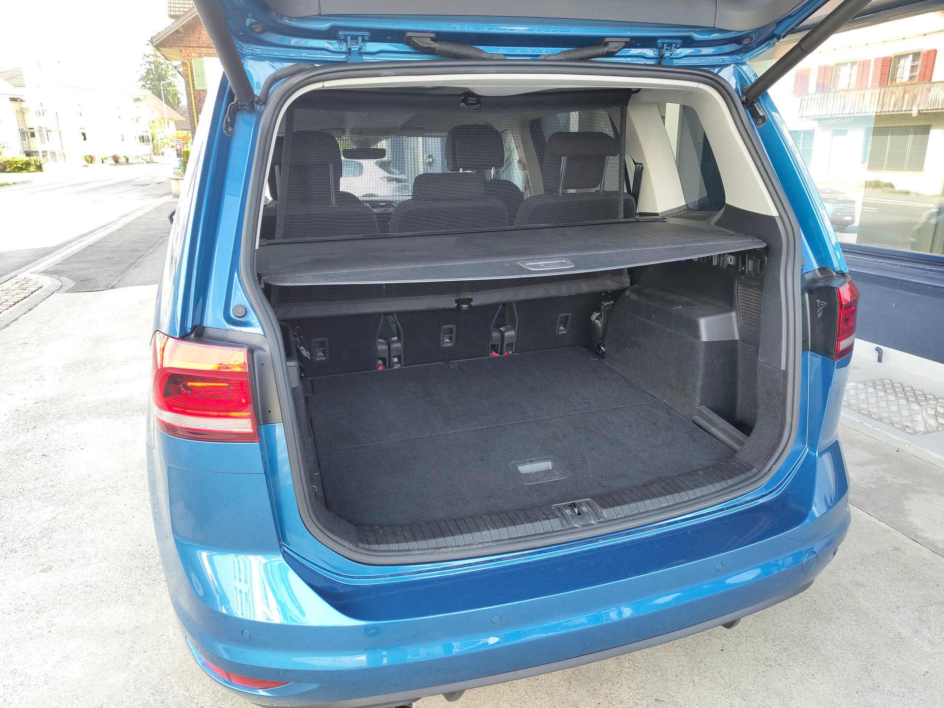 VW 2.0 TDI SCR Comfortline DSG-image-2