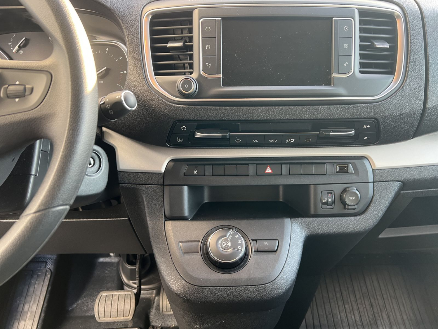 TOYOTA Proace Verso L2 2.0 D-4D-image-11