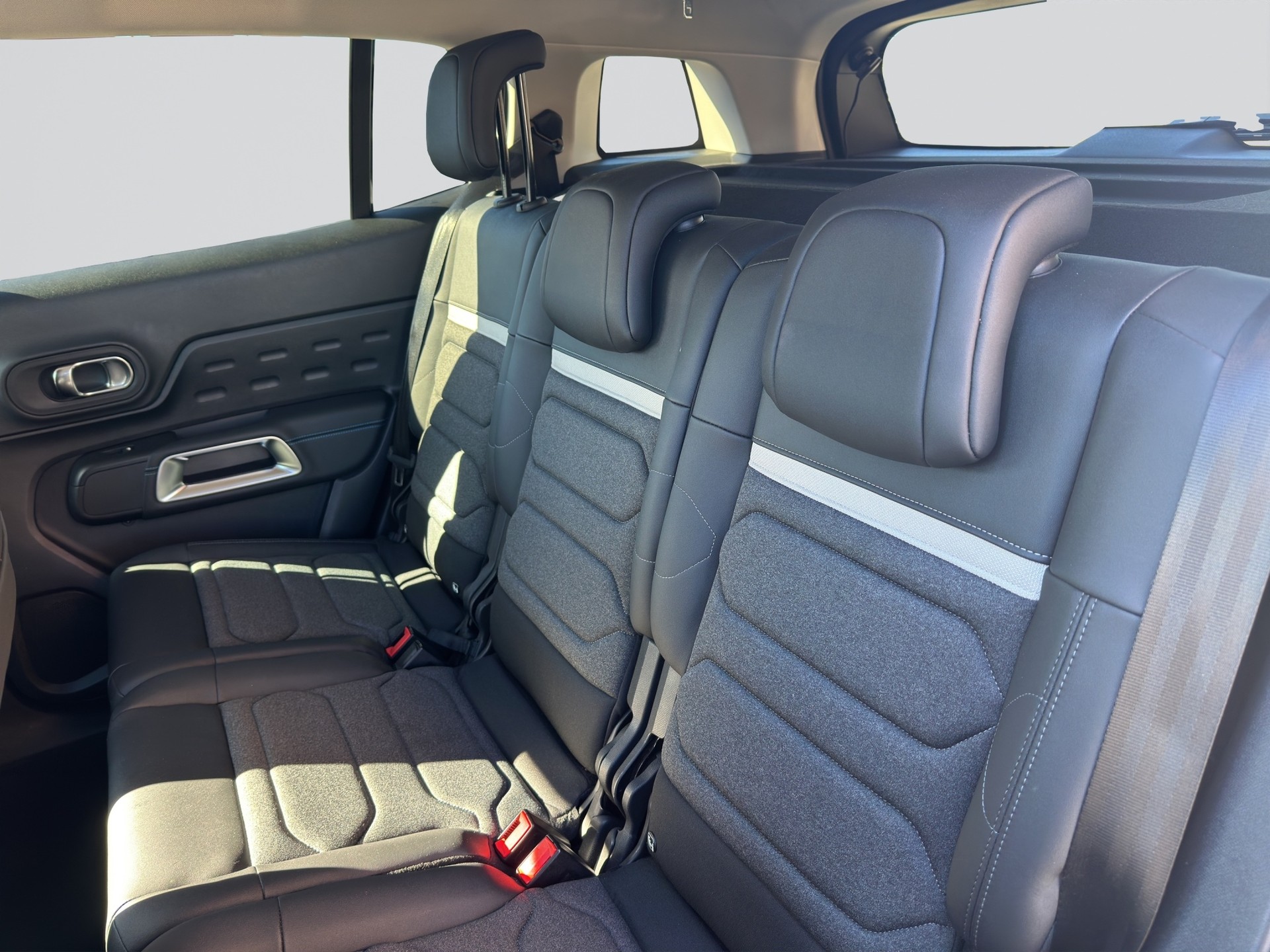 CITROEN C5 Aircross 1.2 HEV Max-image-7
