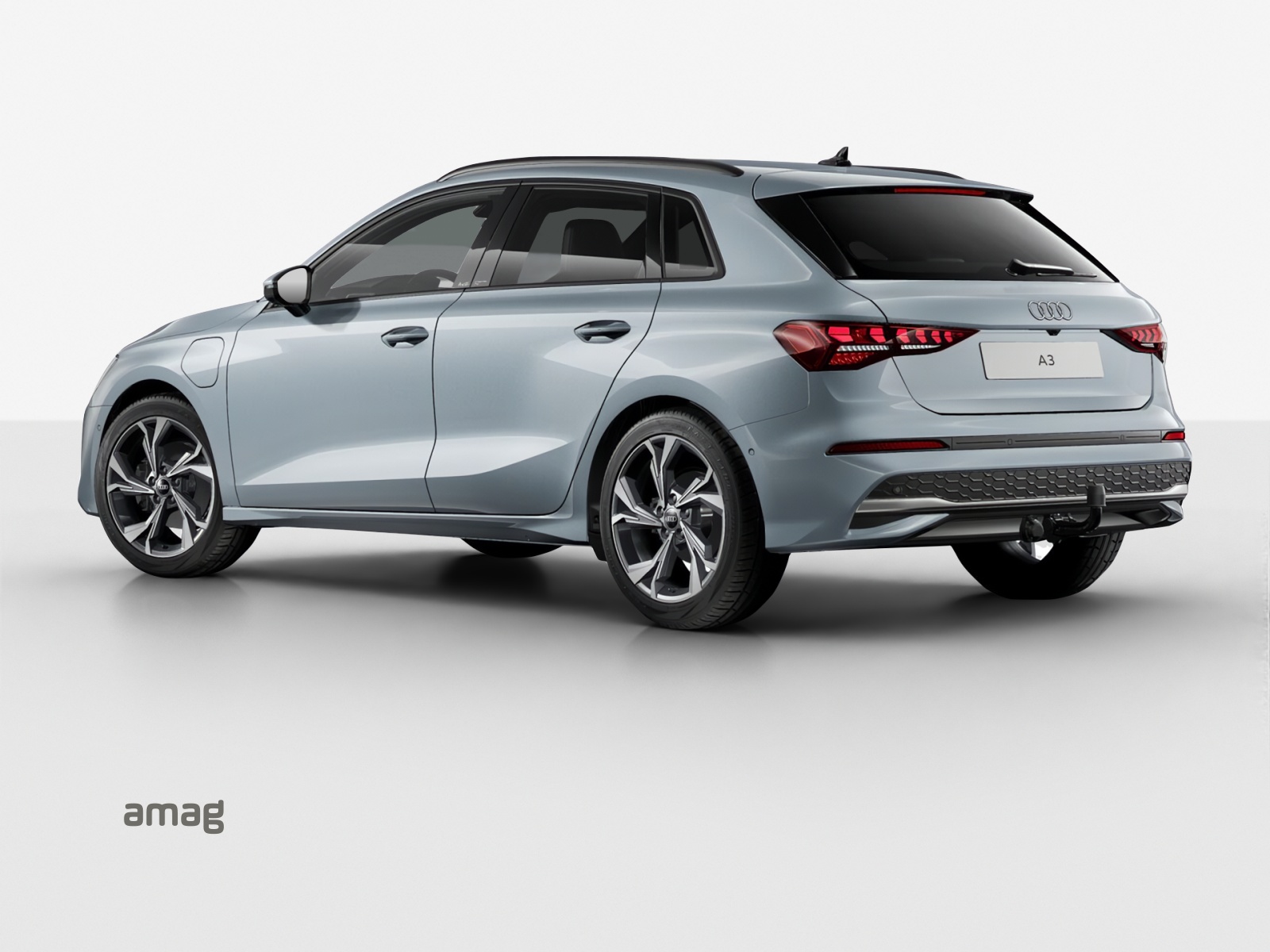 AUDI A3 Sportback TFSI e 150 kW advanced S tronic-image-2
