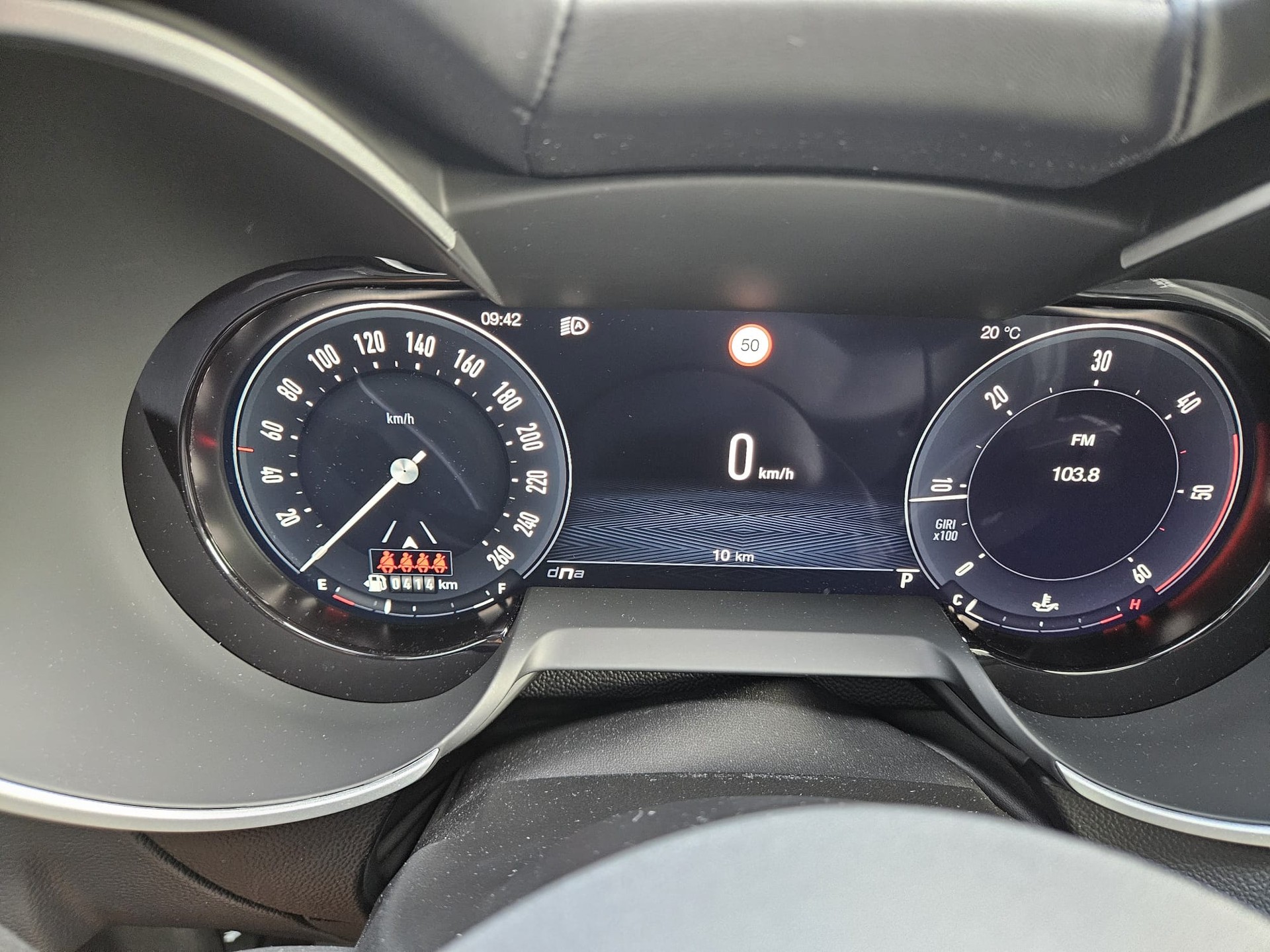 ALFA ROMEO Stelvio Veloce-image-8
