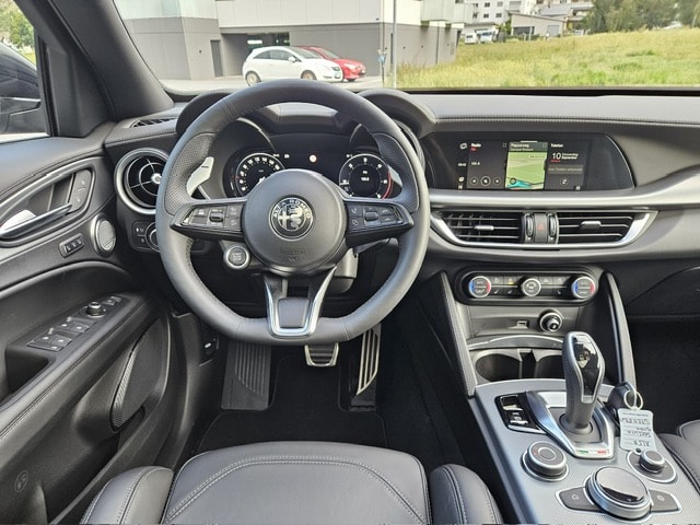 ALFA ROMEO Stelvio Veloce-image-7