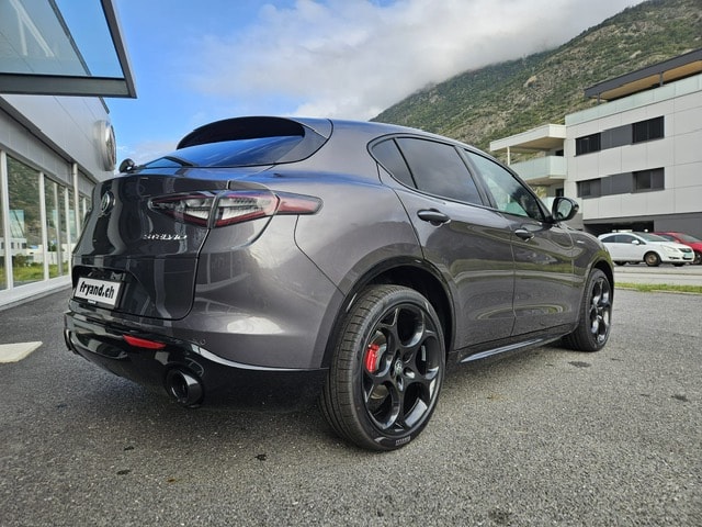 ALFA ROMEO Stelvio Veloce-image-5