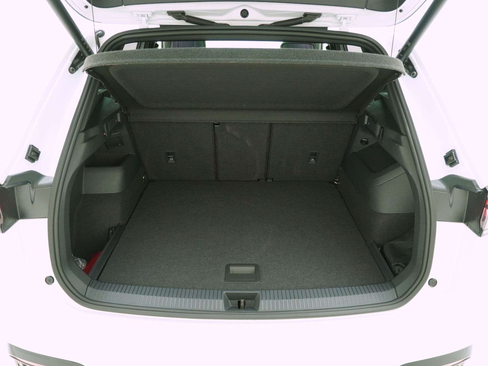 VW Tiguan 2.0 TSI DSG R-Line Black Style 4Motion **VW Werksgarantie bis 11/2030**-image-13