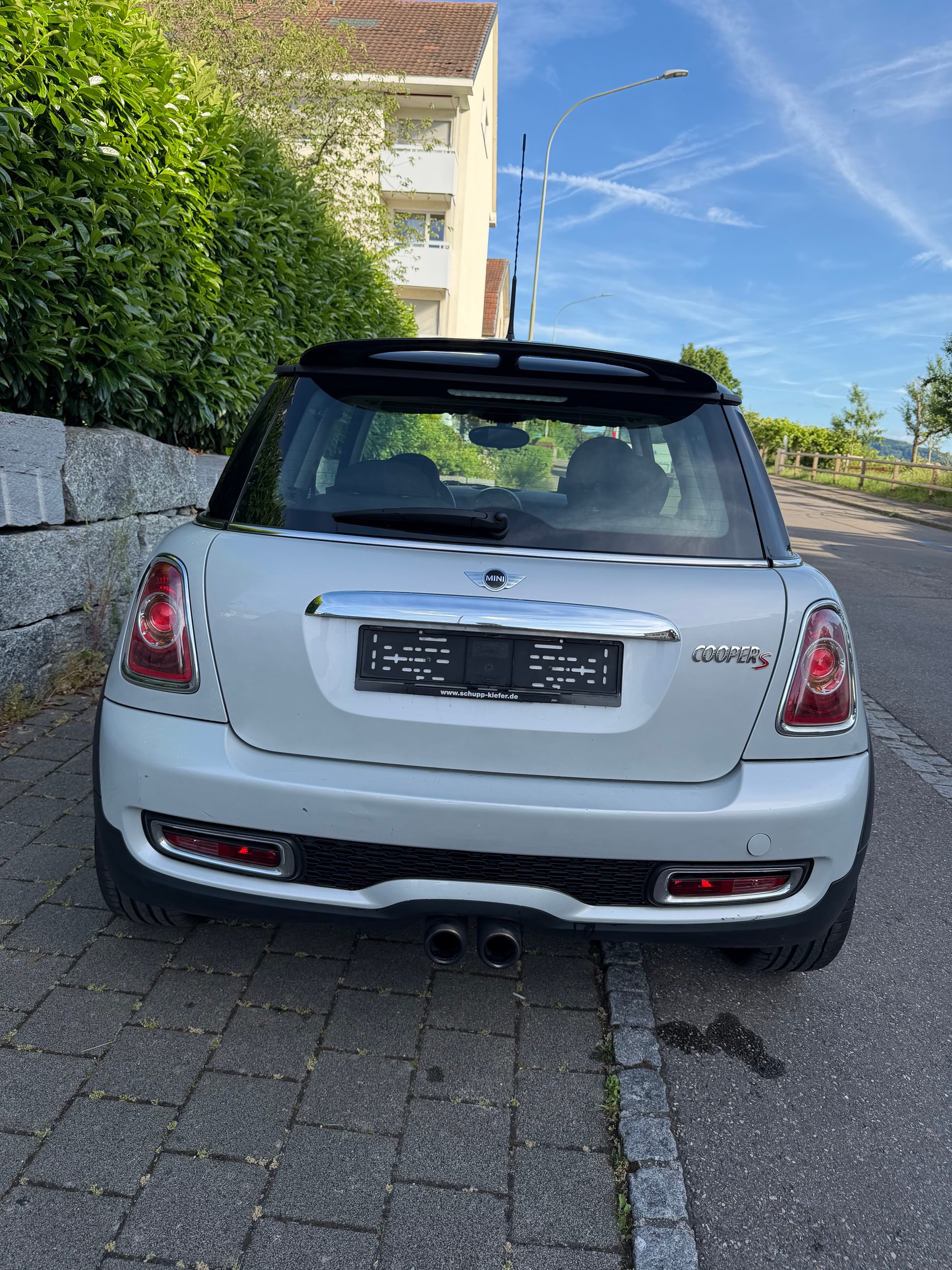 MINI Cooper S-image-2