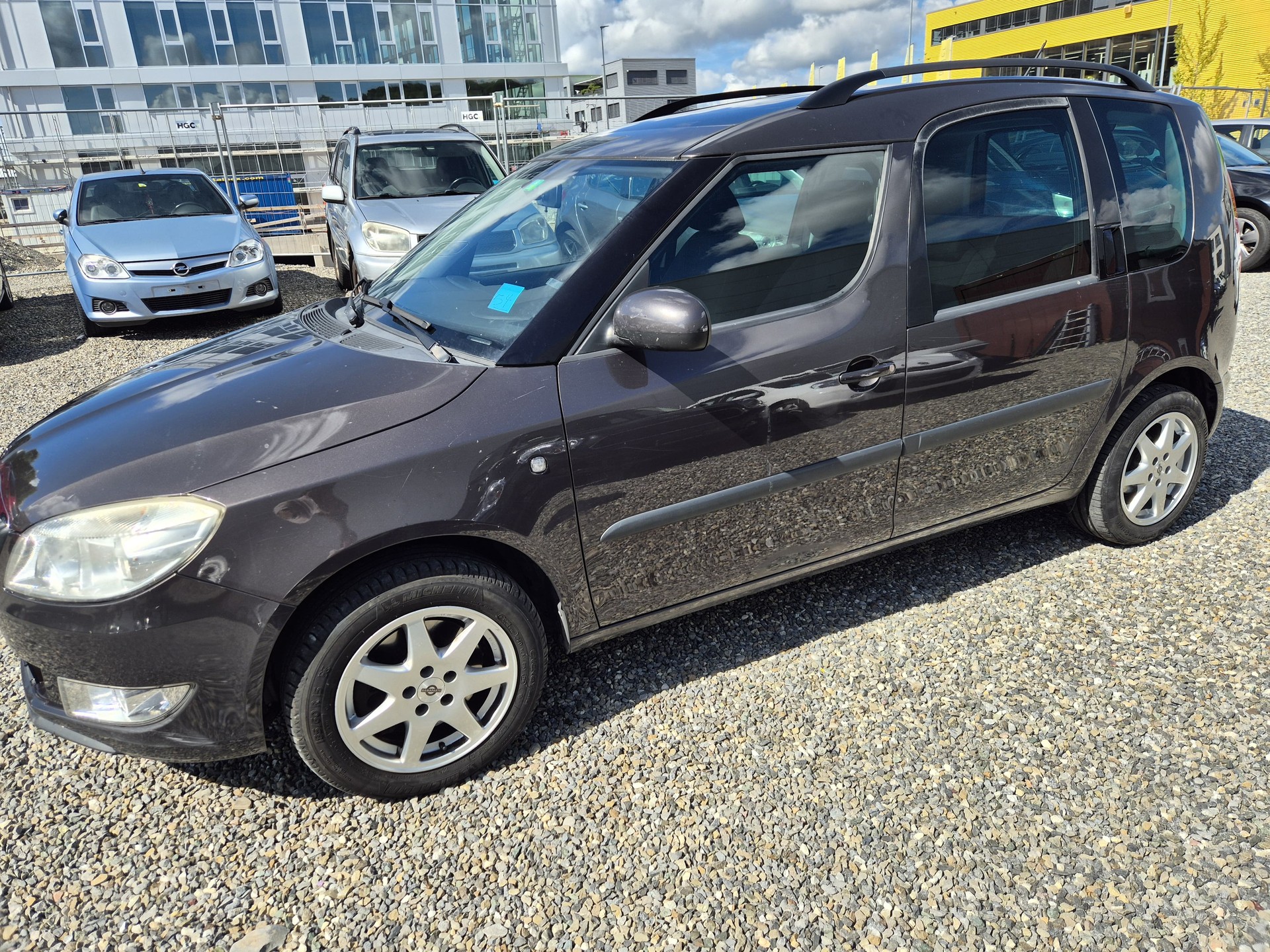 SKODA Roomster 1.2 TSI Elegance DSG-image-1