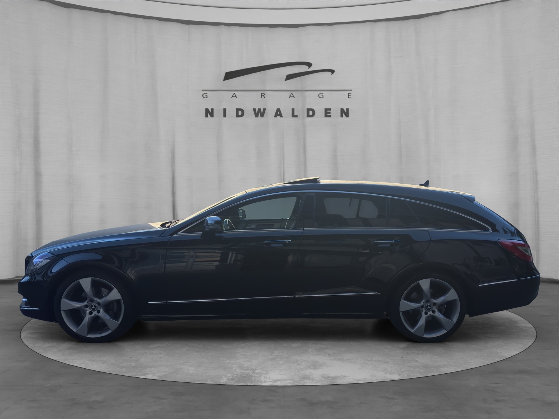 MERCEDES-BENZ CLS Shooting Brake 250 CDI Executive 7G-Tronic-image-2