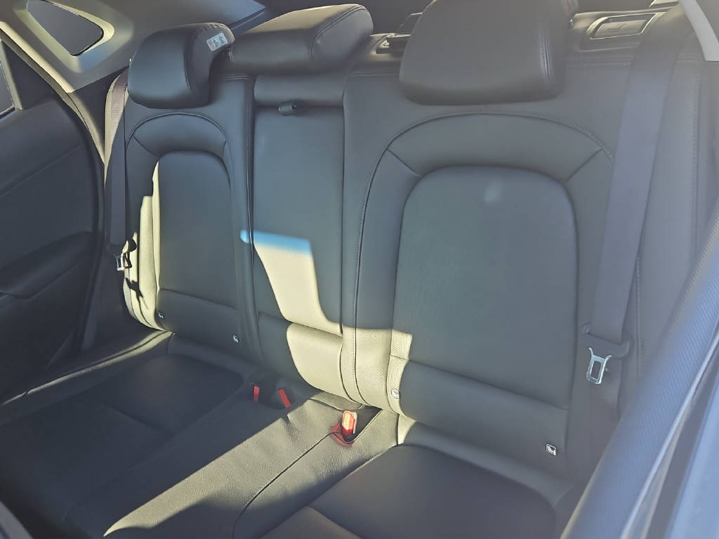 HYUNDAI Kona 1.6 GDi Hybrid Vertex-image-10