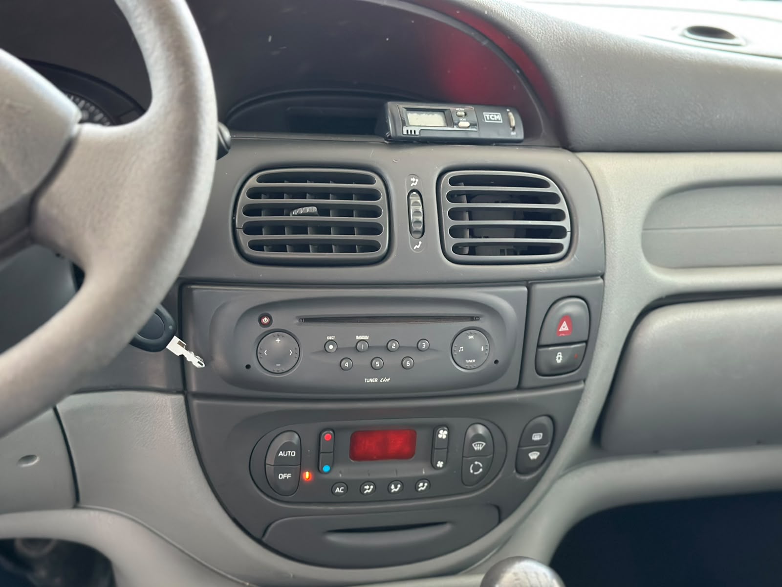 RENAULT Scénic 1.9 dCi Alizé-image-8