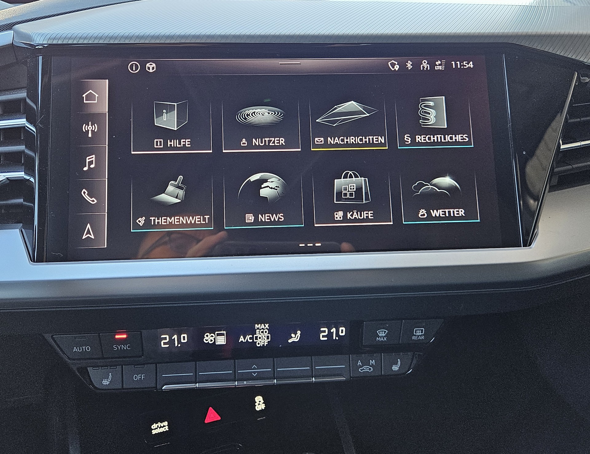 AUDI Q4 Sportback e-tron 50 quattro S-Line Modell 2024 mit Anhängerkupplung-image-18