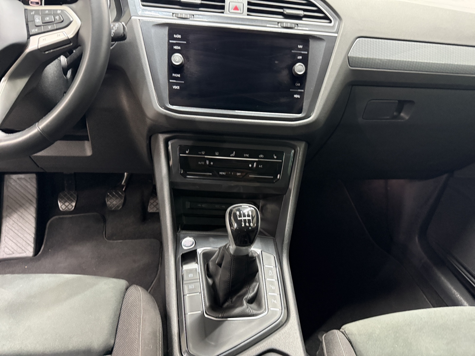 VW Tiguan 1.5TSI Evo Life-image-10