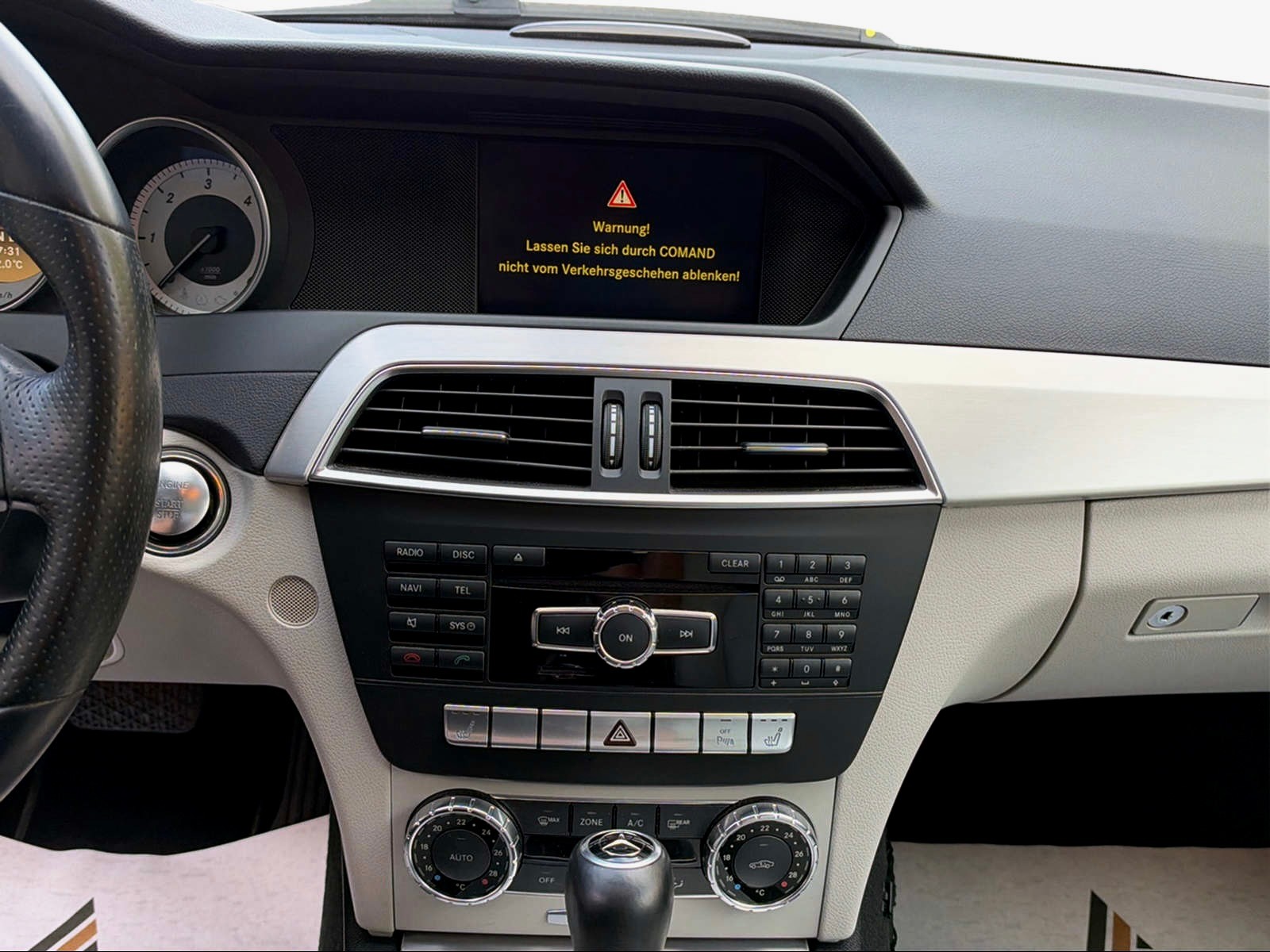 MERCEDES-BENZ C 300 CDI Avantgarde 4Matic 7G-Tronic-image-9