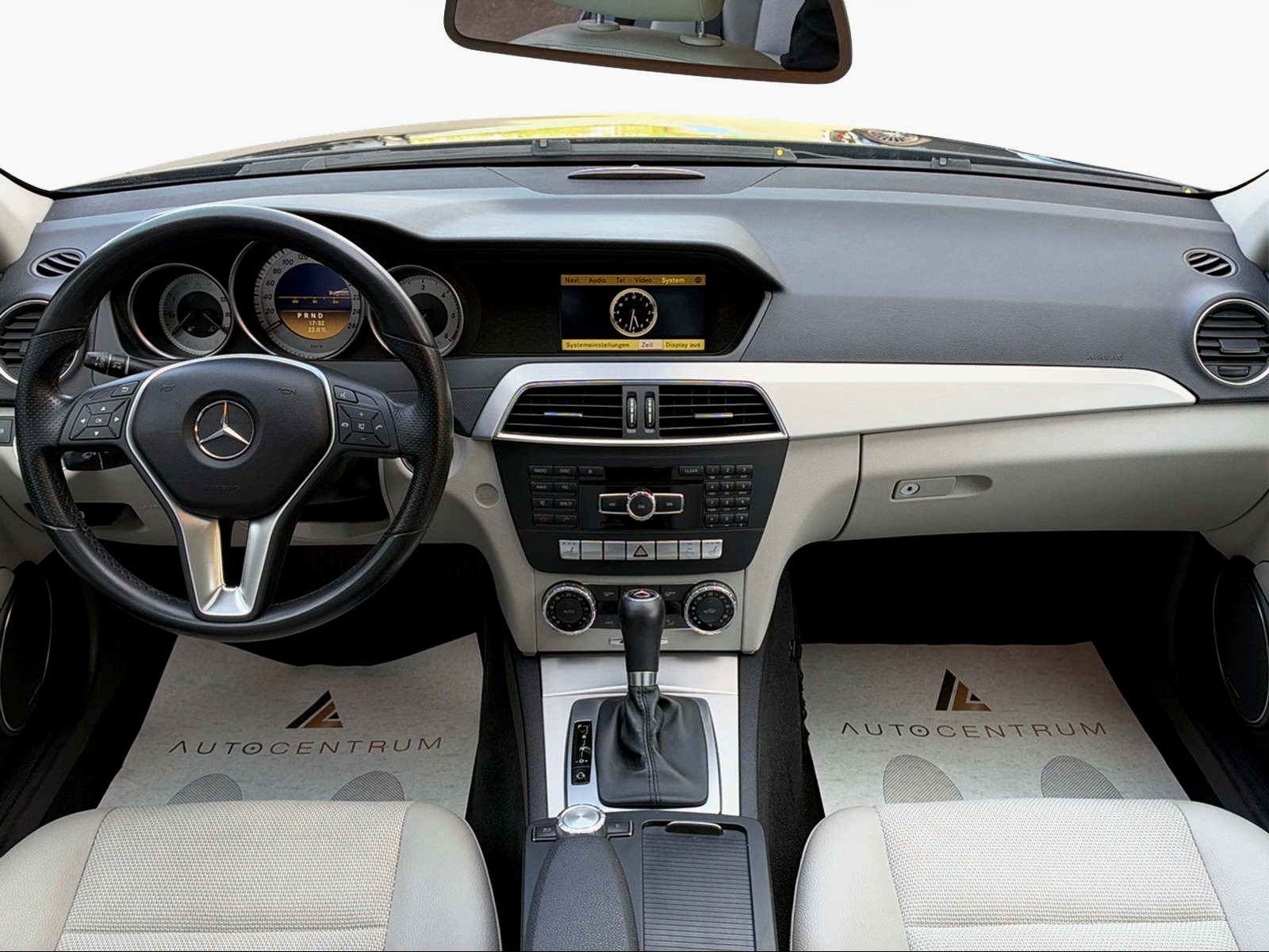 MERCEDES-BENZ C 300 CDI Avantgarde 4Matic 7G-Tronic-image-11